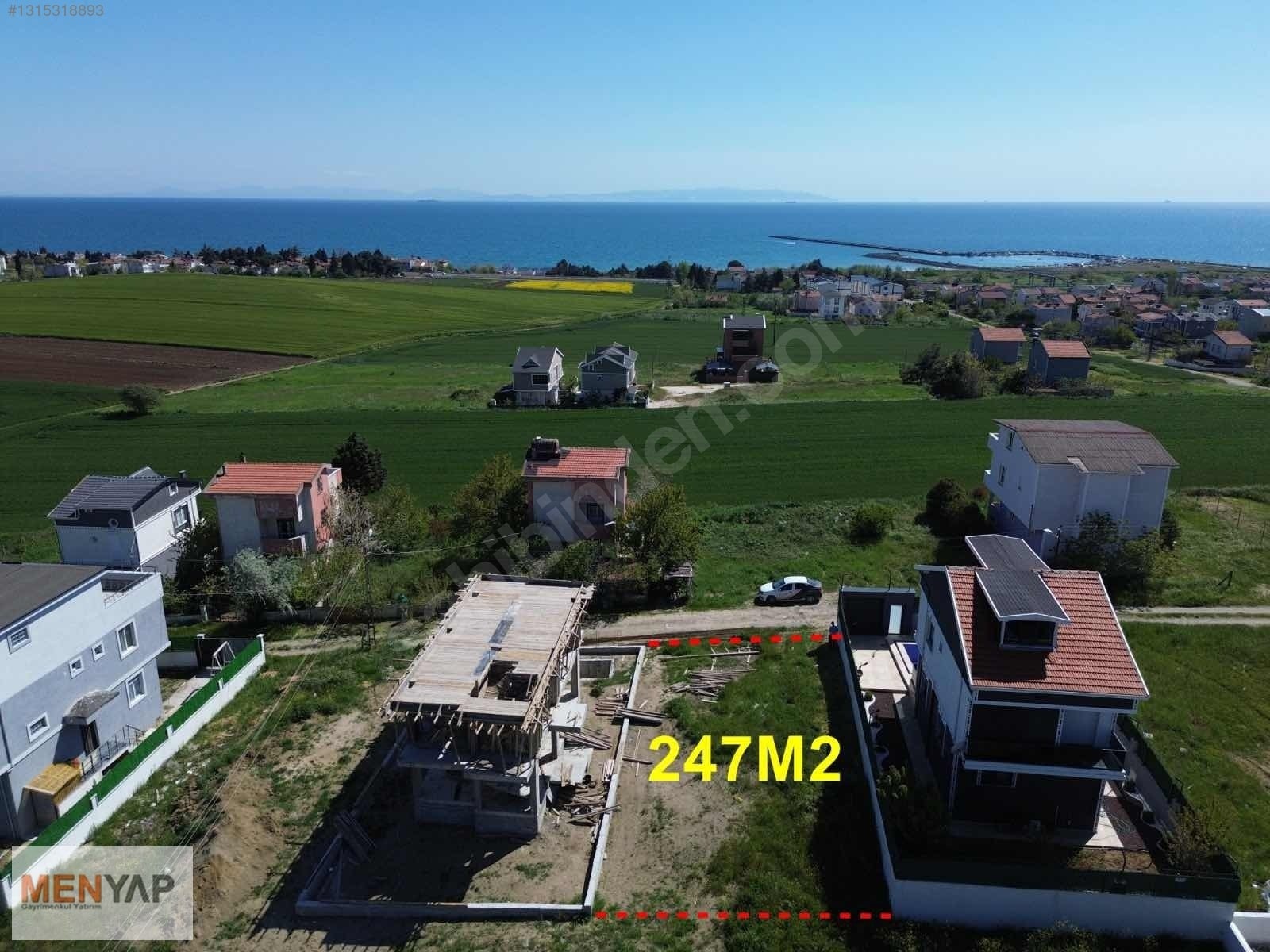 Çeşmeli’de Deniz Manzaralı 247 m² Villa İmarlı Müstakil Arsa — fotoğraf 1