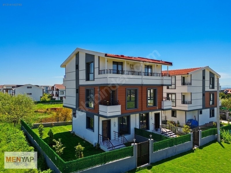 Yeniçiftlik Merkezde Önü Kapanmaz, Bahçeli 4+1 Tripleks Villa — fotoğraf 1