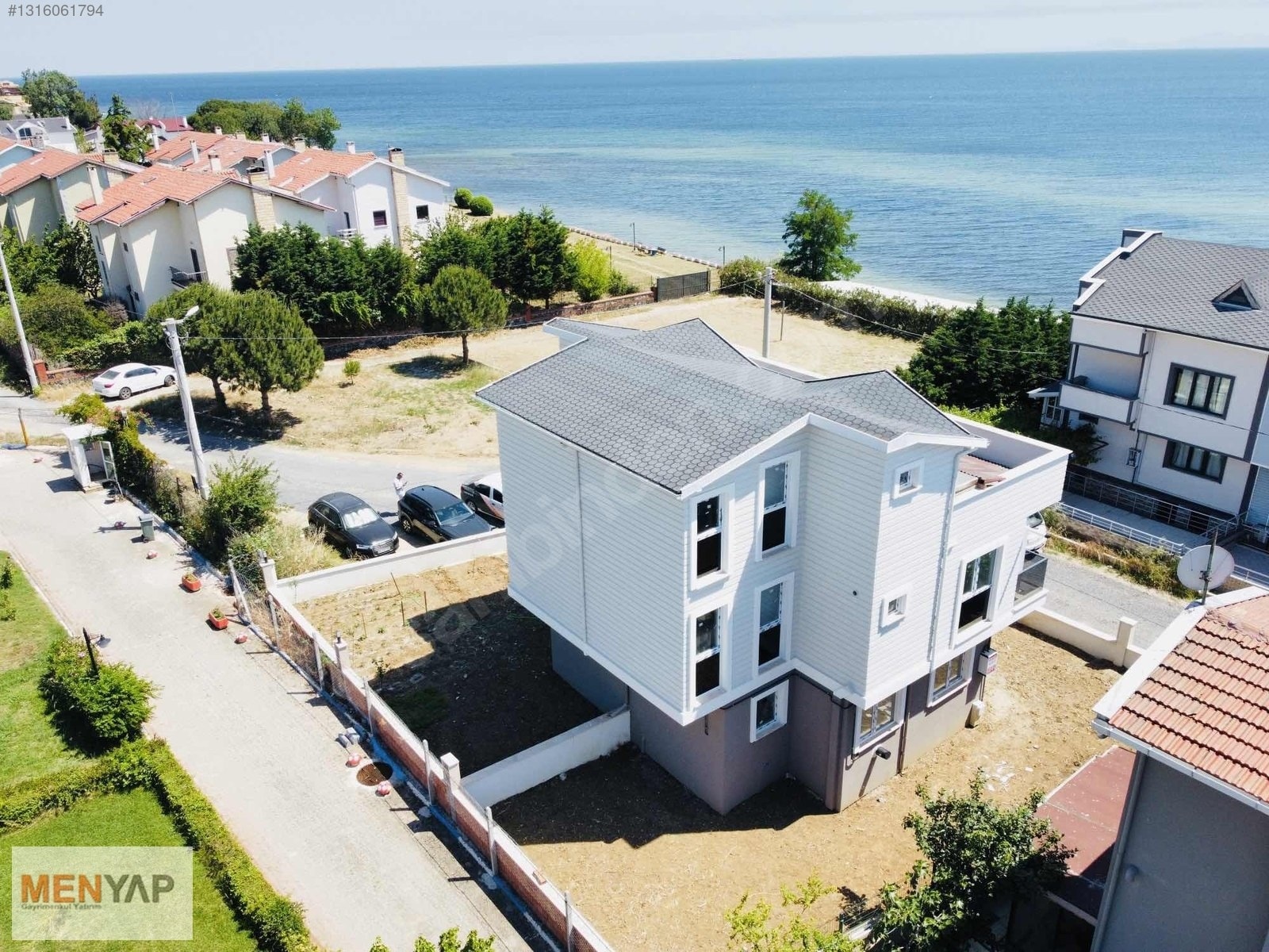 Yeniçiftlik’te Lebi Derya, Deniz Manzaralı Geniş Bahçeli 3+1 Villa — fotoğraf 2