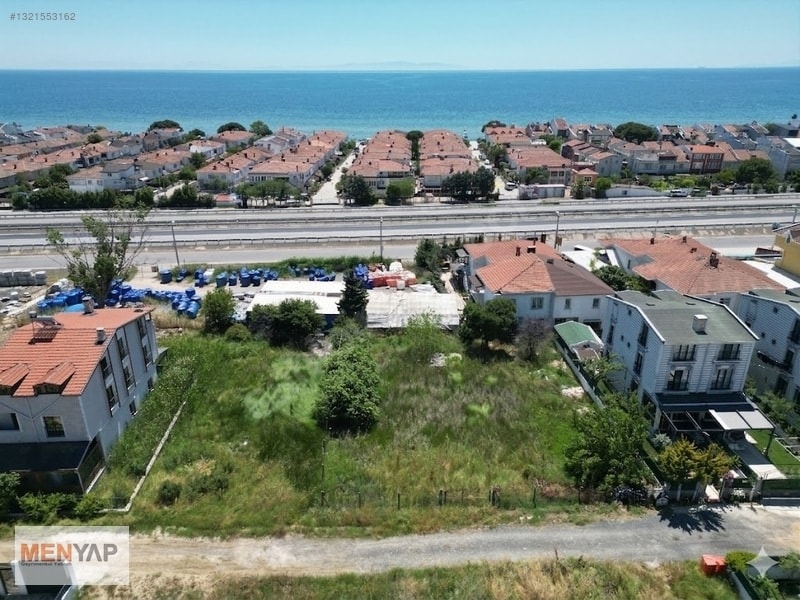 Yeniçiftlik’te Denize 50 Metre, 746 m² Villa İmarlı Müstakil Arsa — fotoğraf 2
