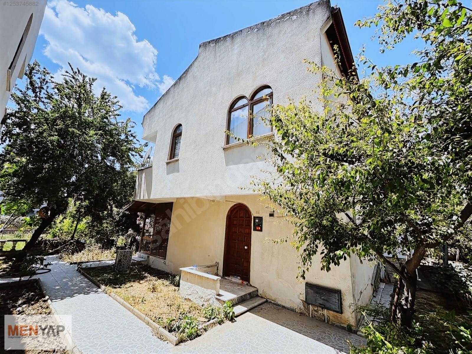 Yeniçiftlik’te Onur Kent Sitesi’nde Denize 200 Metre, Bahçeli 3+1 Villa — fotoğraf 3