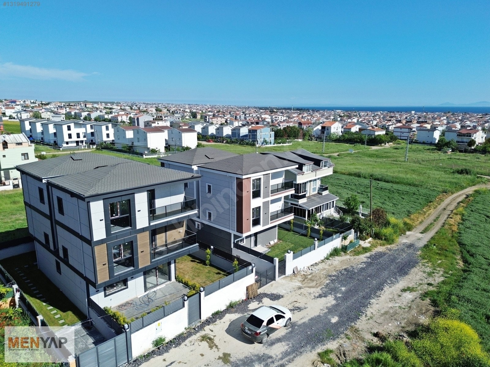 Yeniçiftlik’te Deniz Manzaralı, Müstakil Girişli 4+1 Tripleks Villa — fotoğraf 3