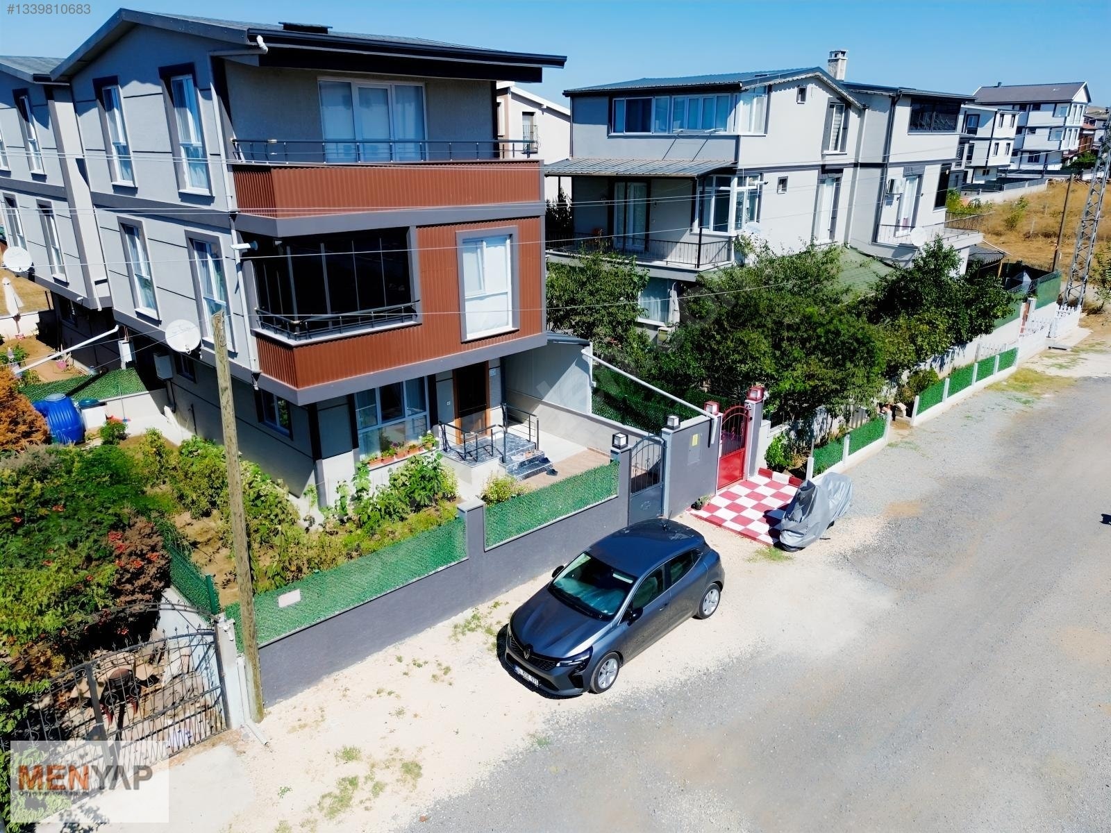 Yeniçiftlik’te İskanlı, Bahçeli 4+1 Tripleks Villa — fotoğraf 3
