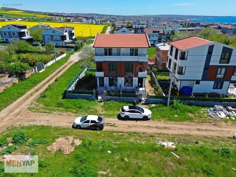 Yeniçiftlik Merkezde Önü Kapanmaz, Bahçeli 4+1 Tripleks Villa — fotoğraf 3