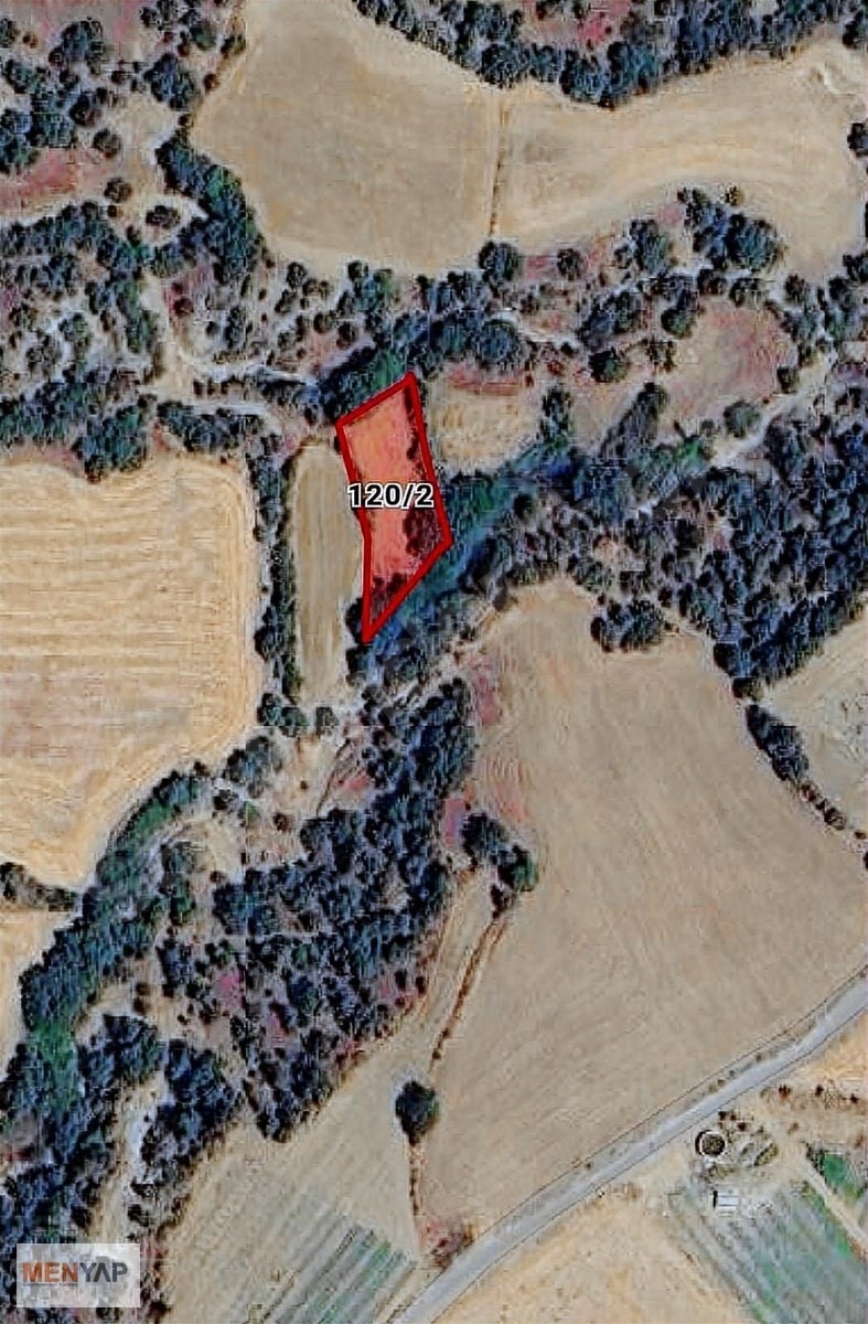 Uşak Eşme Dervişli Köyü’nde 645 m² Tek Tapu Tarla — fotoğraf 4
