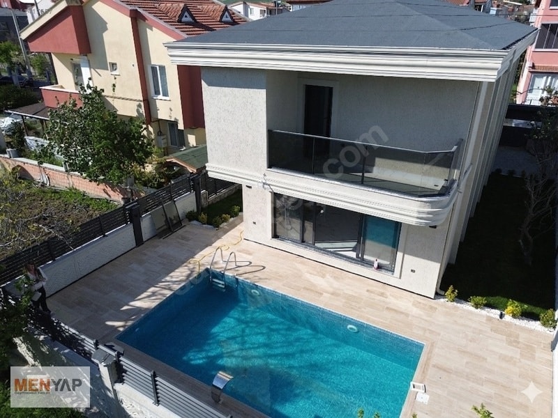 Yeniçiftlik Merkezde Havuzlu, Müstakil 4+1 Dubleks Villa — fotoğraf 4
