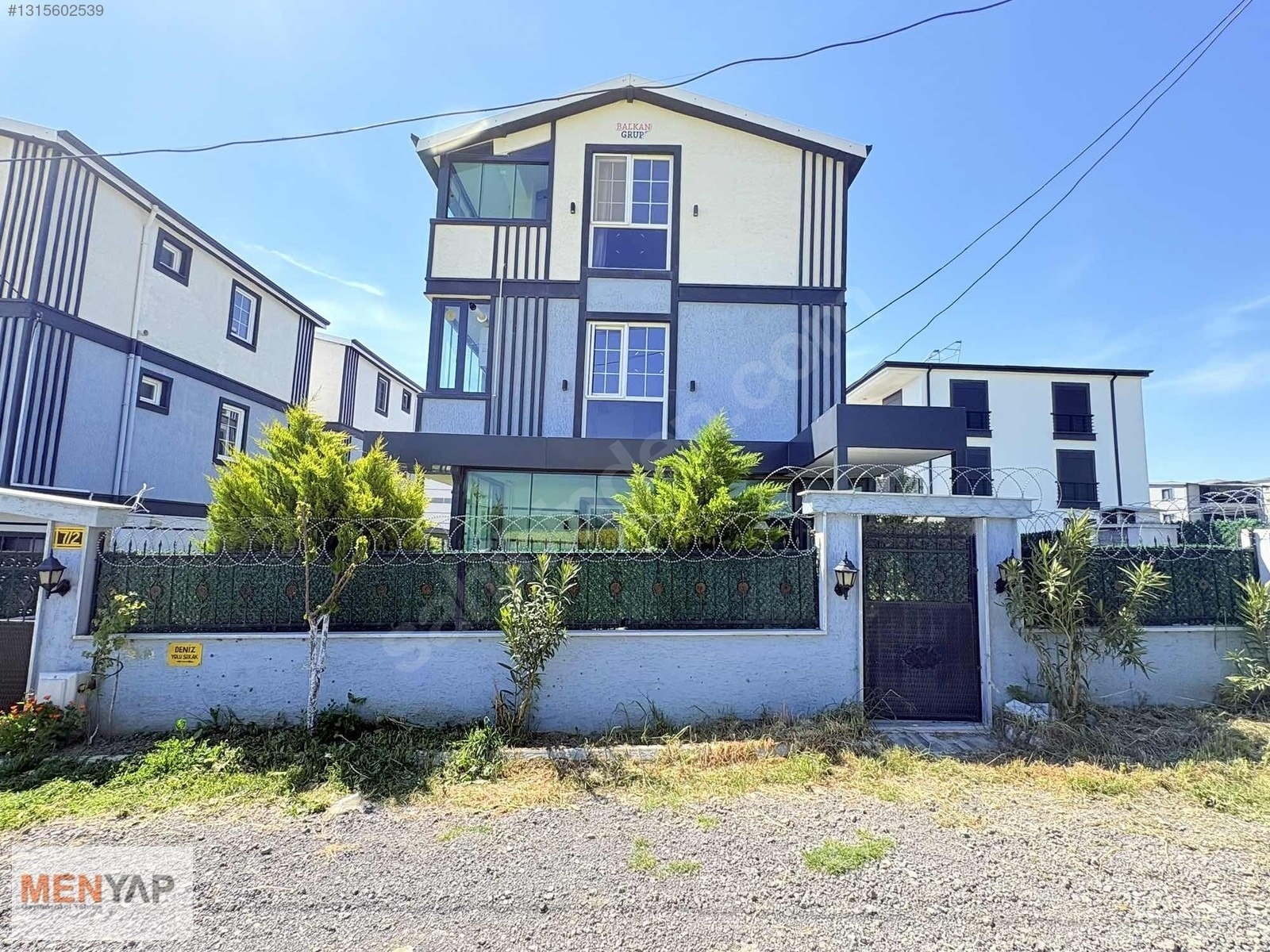 Yeniçiftlik Merkezde Kurulu Düzen, İskanlı Müstakil 4+1 Villa — fotoğraf 4