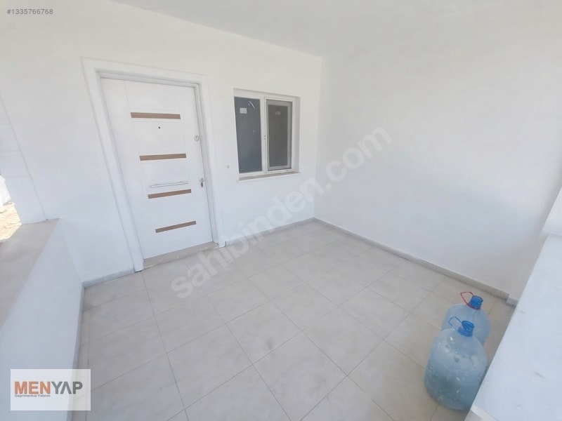 Yeniçiftlik Altıntarla Mevkii’nde Bahçeli 3+1 Tripleks Villa — fotoğraf 4