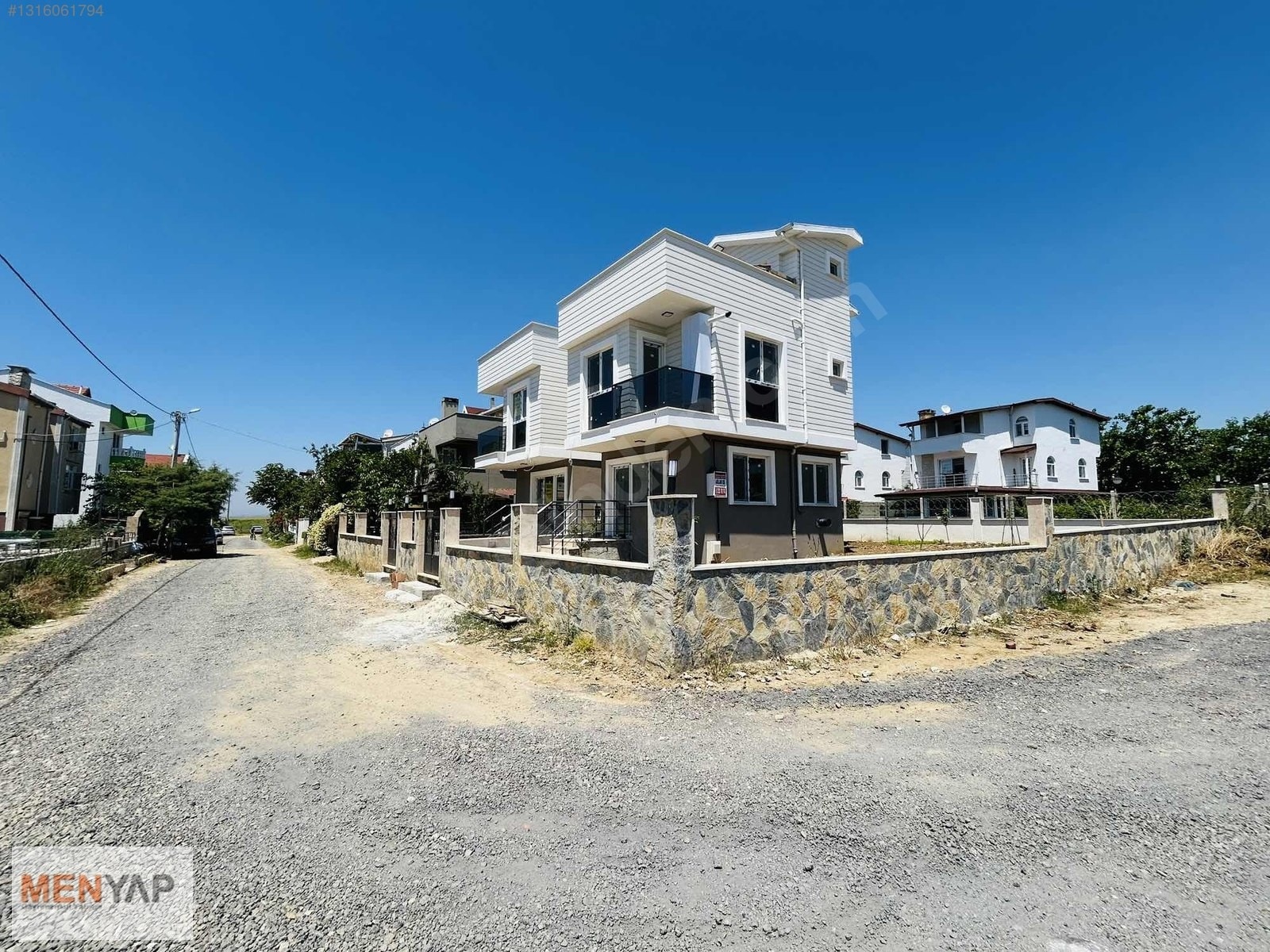 Yeniçiftlik’te Lebi Derya, Deniz Manzaralı Geniş Bahçeli 3+1 Villa — fotoğraf 5