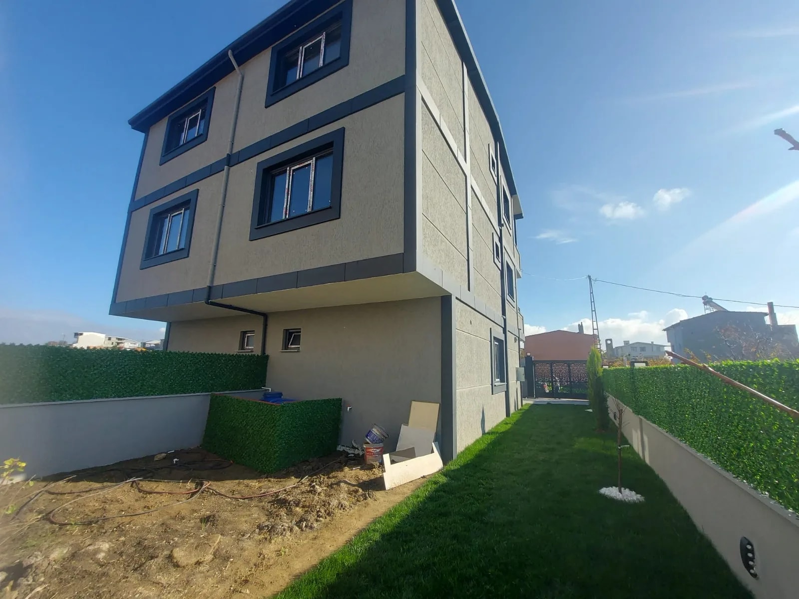 Yeniçiftlik’te Cem Evi Yakınında İskanlı 4+1 Yazlık Villa — fotoğraf 5