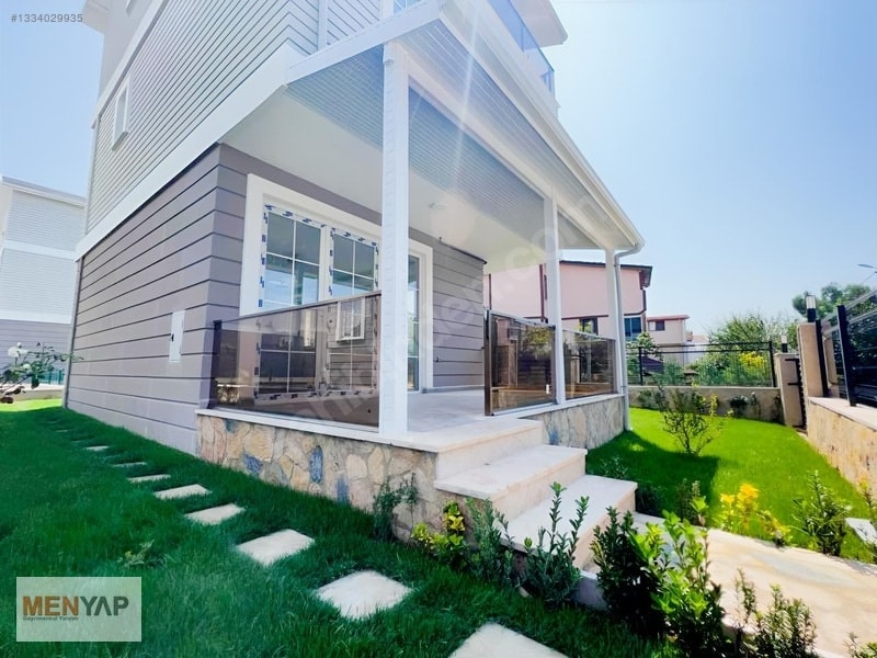 Yeniçiftlik’te Denize 200 Metre, Havuzlu Sitede İskanlı 4+1 Villa — fotoğraf 6