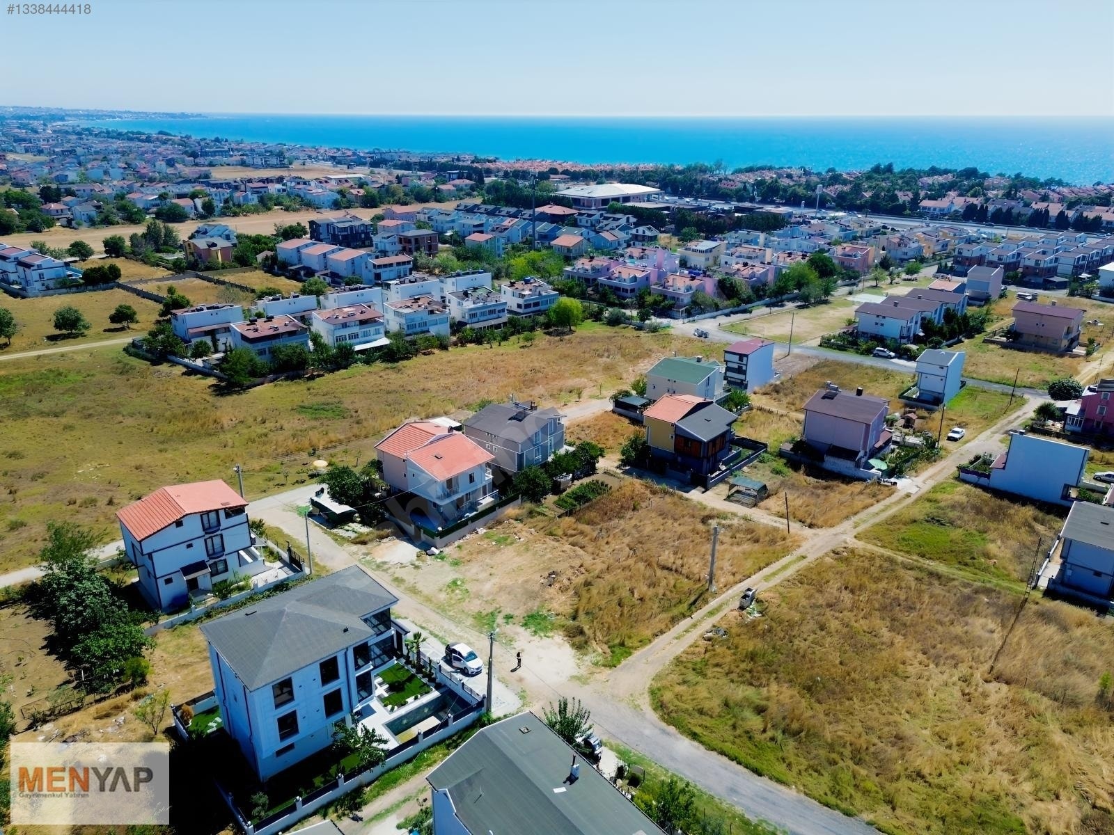 Yeniçiftlik Merkezde Denize Yürüme Mesafesinde Havuzlu 5+1 Villa — fotoğraf 6