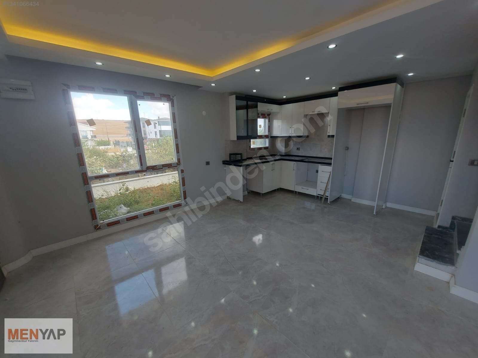 Çeşmeli’de Bahçeli, Otoparklı 4+1 Tripleks Yazlık Villa — fotoğraf 6