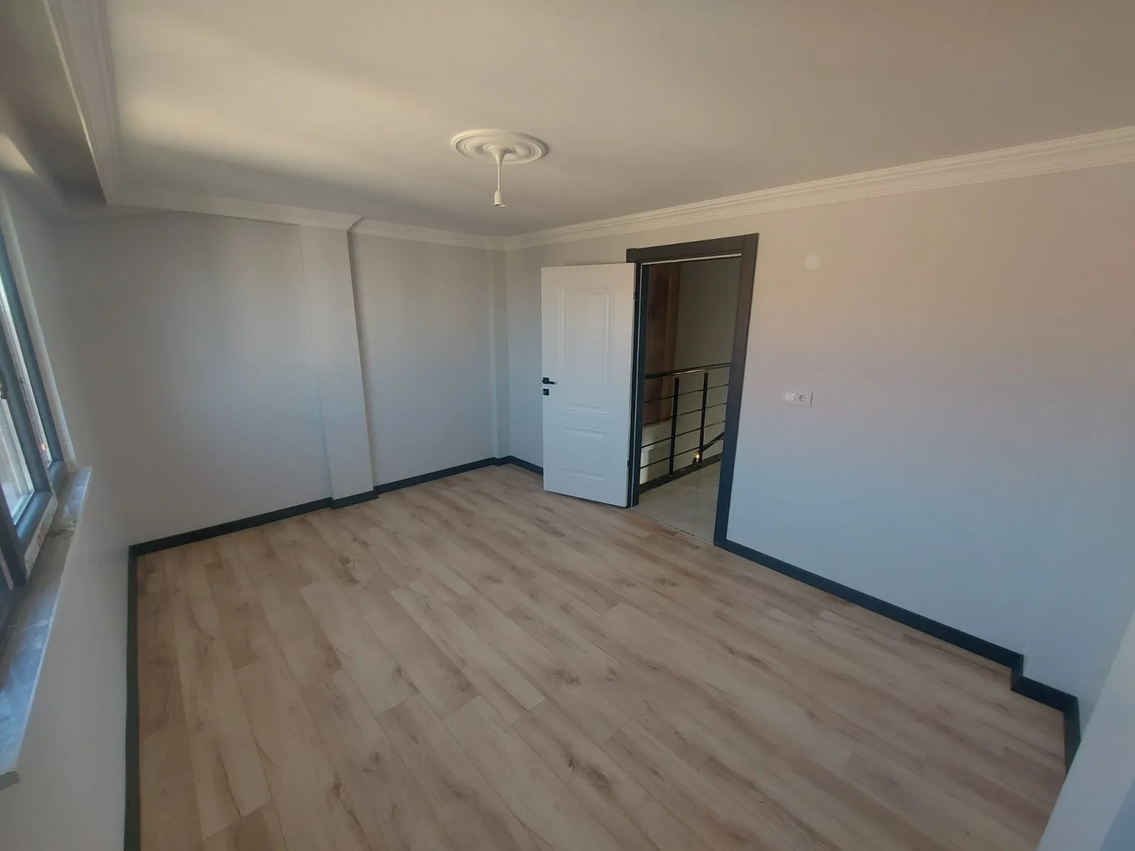 Yeniçiftlik’te Cem Evi Yakınında İskanlı 4+1 Yazlık Villa — fotoğraf 7