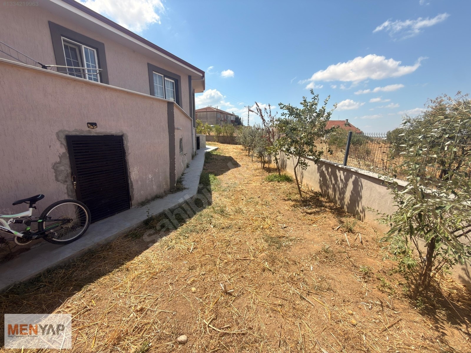 Çeşmeli’de 310 m² Arsa İçinde Tek Katlı Müstakil 3+1 Yazlık — fotoğraf 8