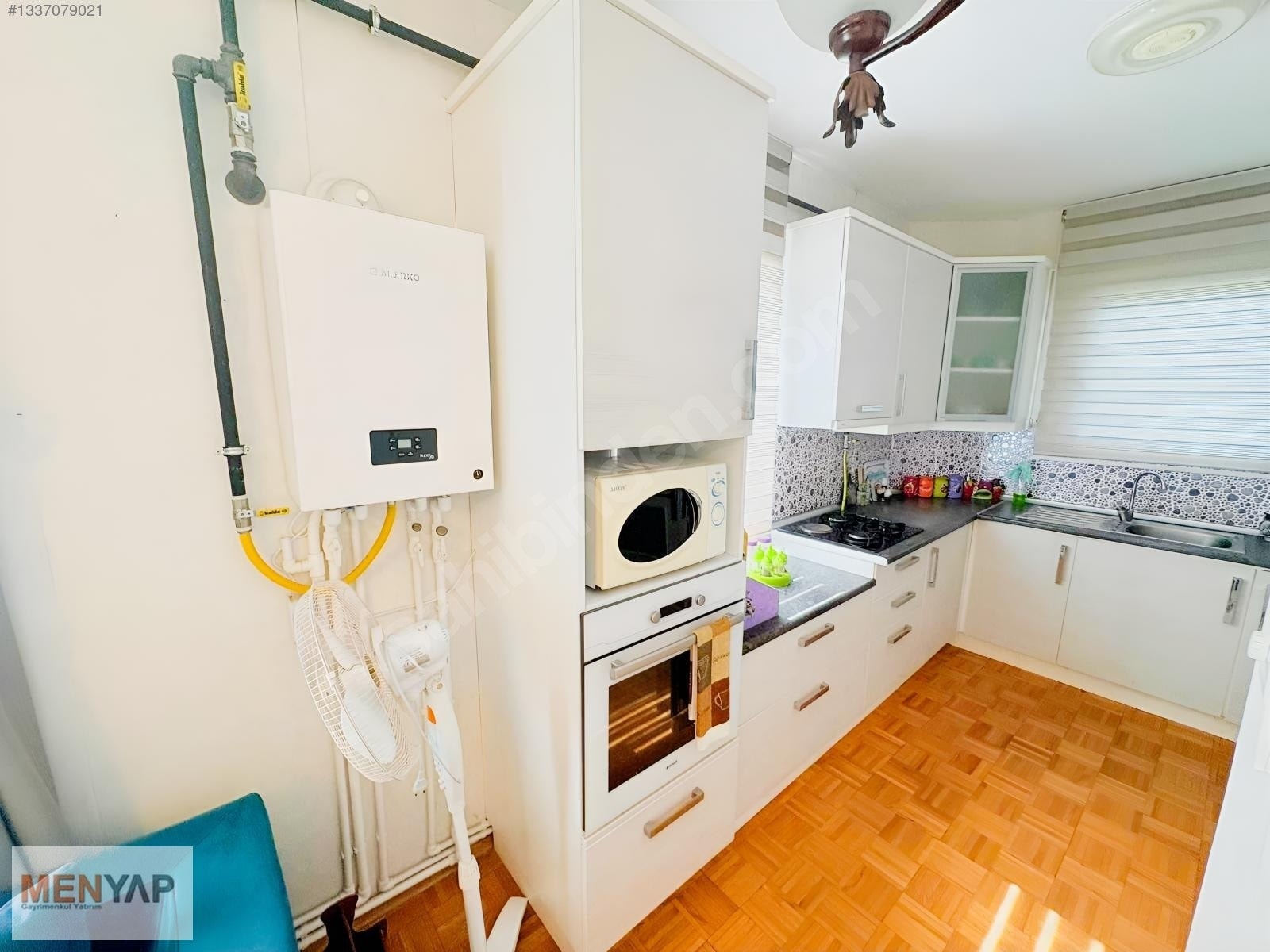 Yeniçiftlik’te Denize Sıfır Havuzlu Sitede Eşyalı 4+1 Dubleks Yazlık — fotoğraf 8