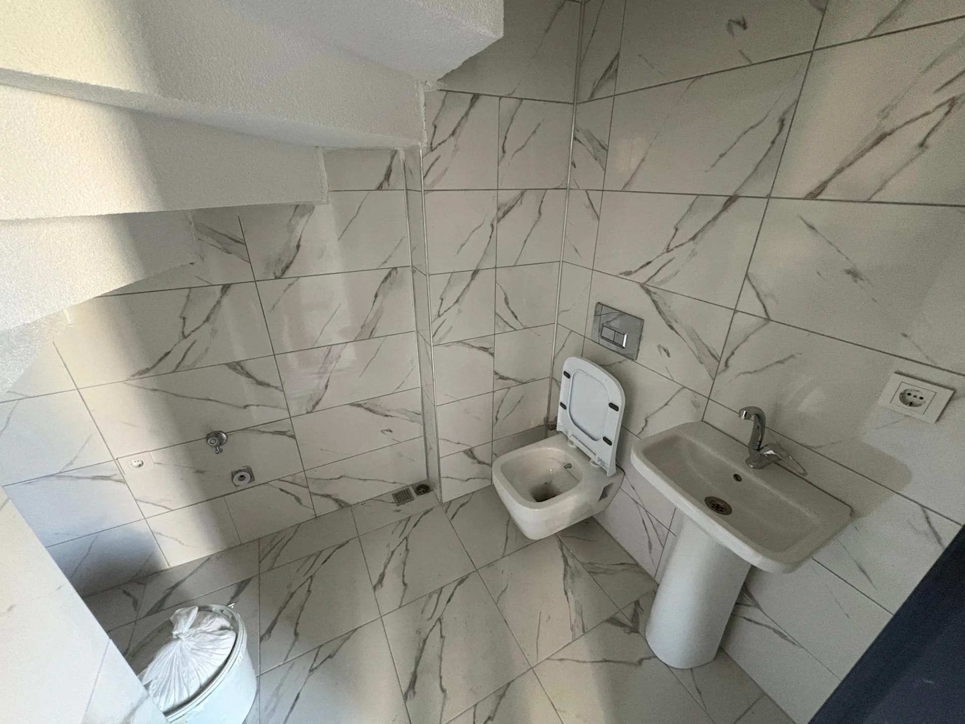 Yeniçiftlik’te Deniz Manzaralı, Müstakil Bahçeli 4+1 Villa — fotoğraf 8