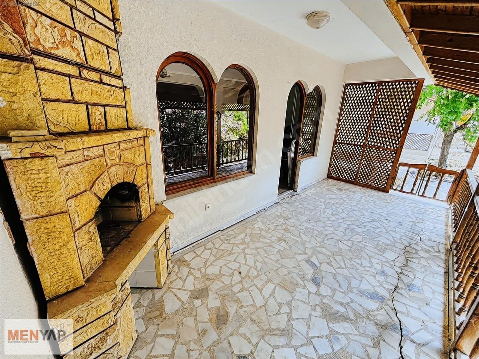 Yeniçiftlik’te Onur Kent Sitesi’nde Denize 200 Metre, Bahçeli 3+1 Villa — fotoğraf 9