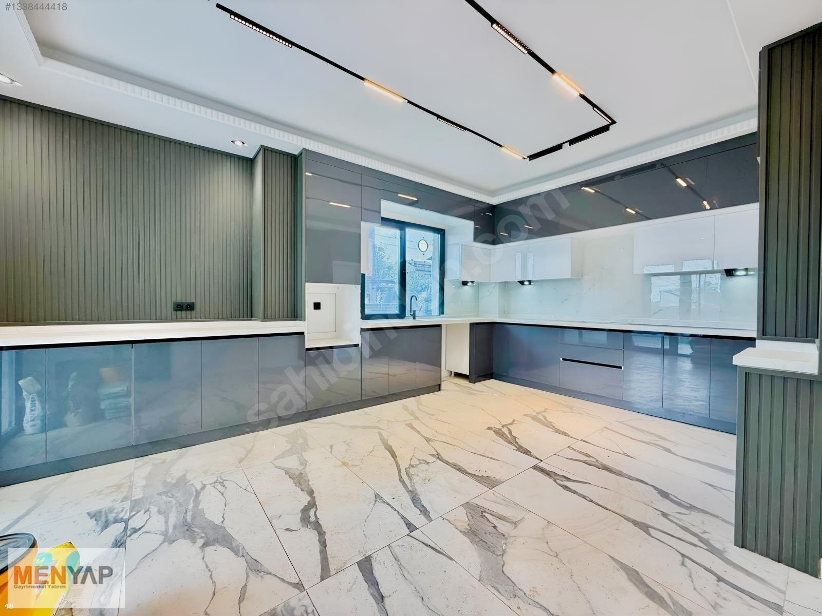 Yeniçiftlik Merkezde Denize Yürüme Mesafesinde Havuzlu 5+1 Villa — fotoğraf 10