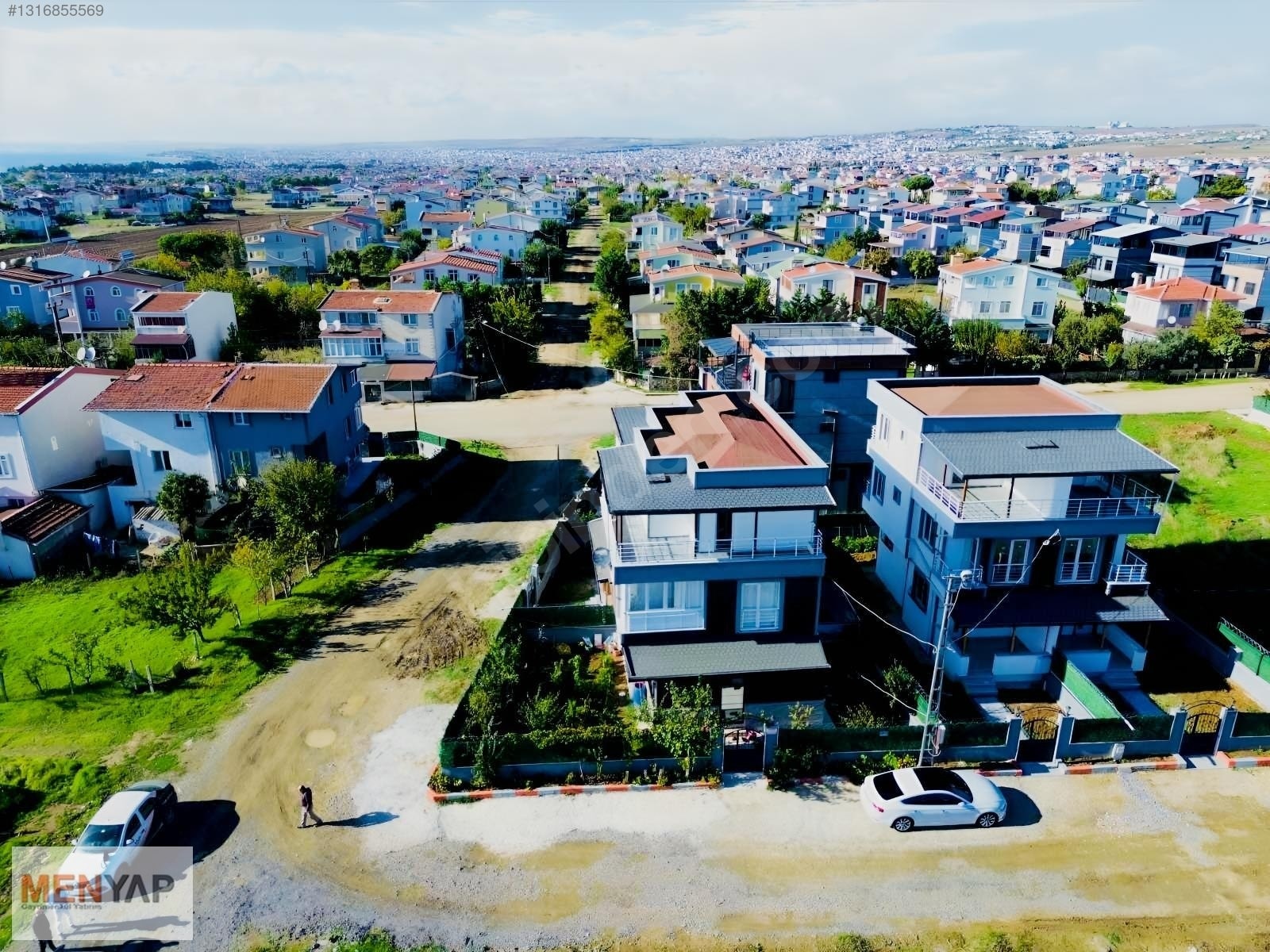 Yeniçiftlik’te Özel Tasarım, İskanlı, Geniş Bahçeli 4+1 Villa — fotoğraf 11