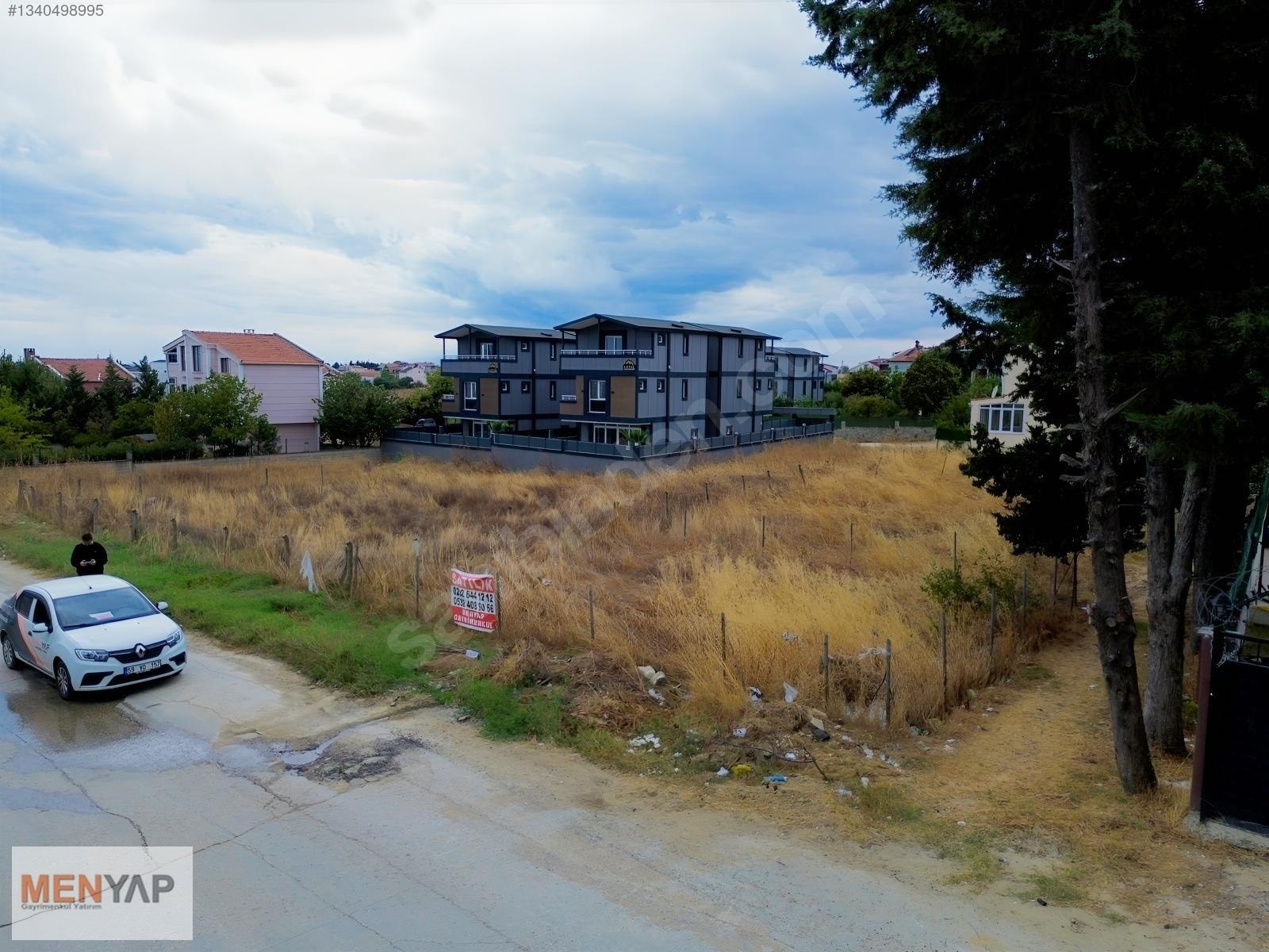 Yeniçiftlik’te Caddeye Cepheli, Denize Yakın Villa İmarlı Arsa — fotoğraf 11
