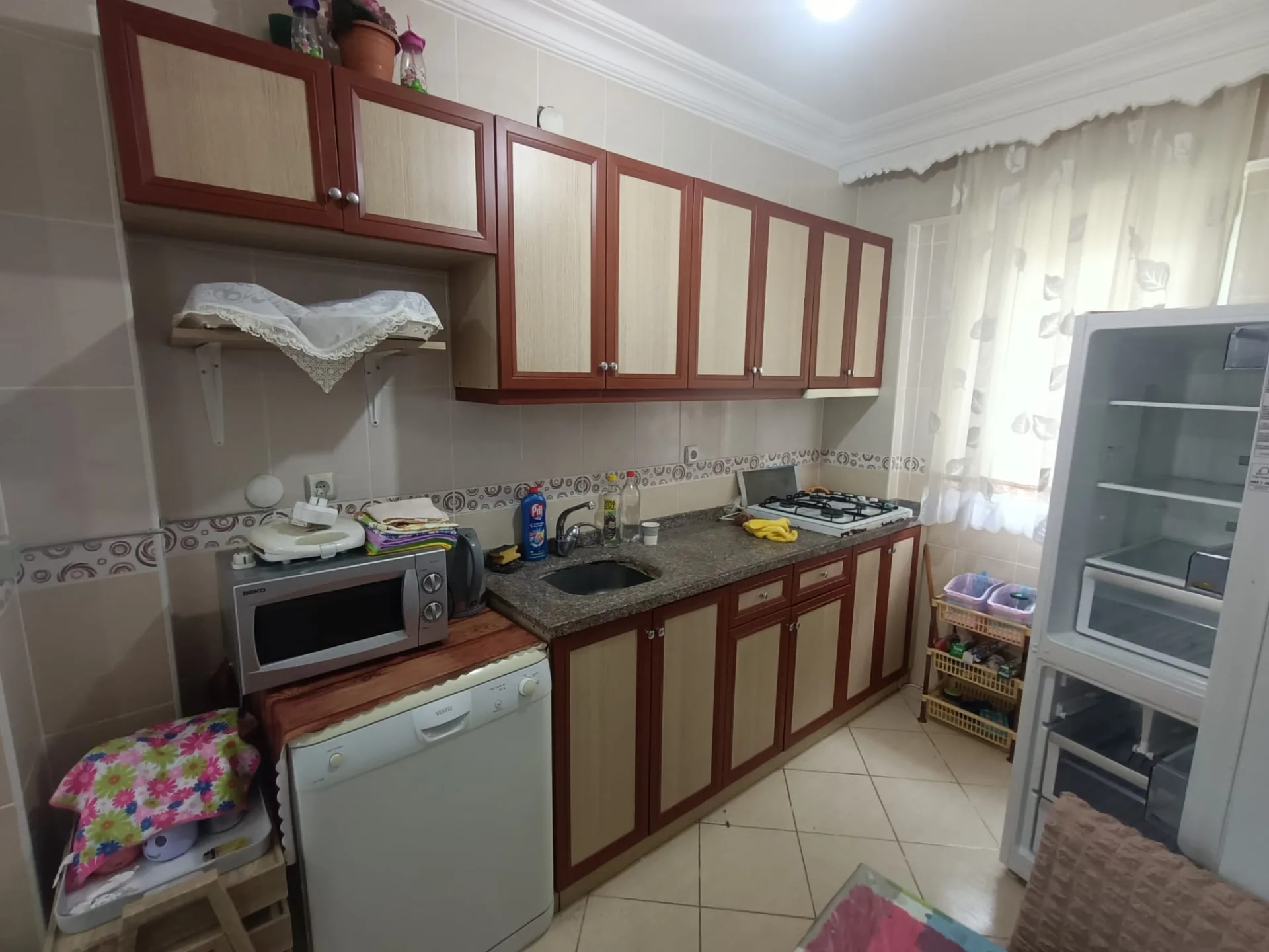 Yeniçiftlik’te Eşyalı 3+1 Dubleks Yazlık — fotoğraf 11