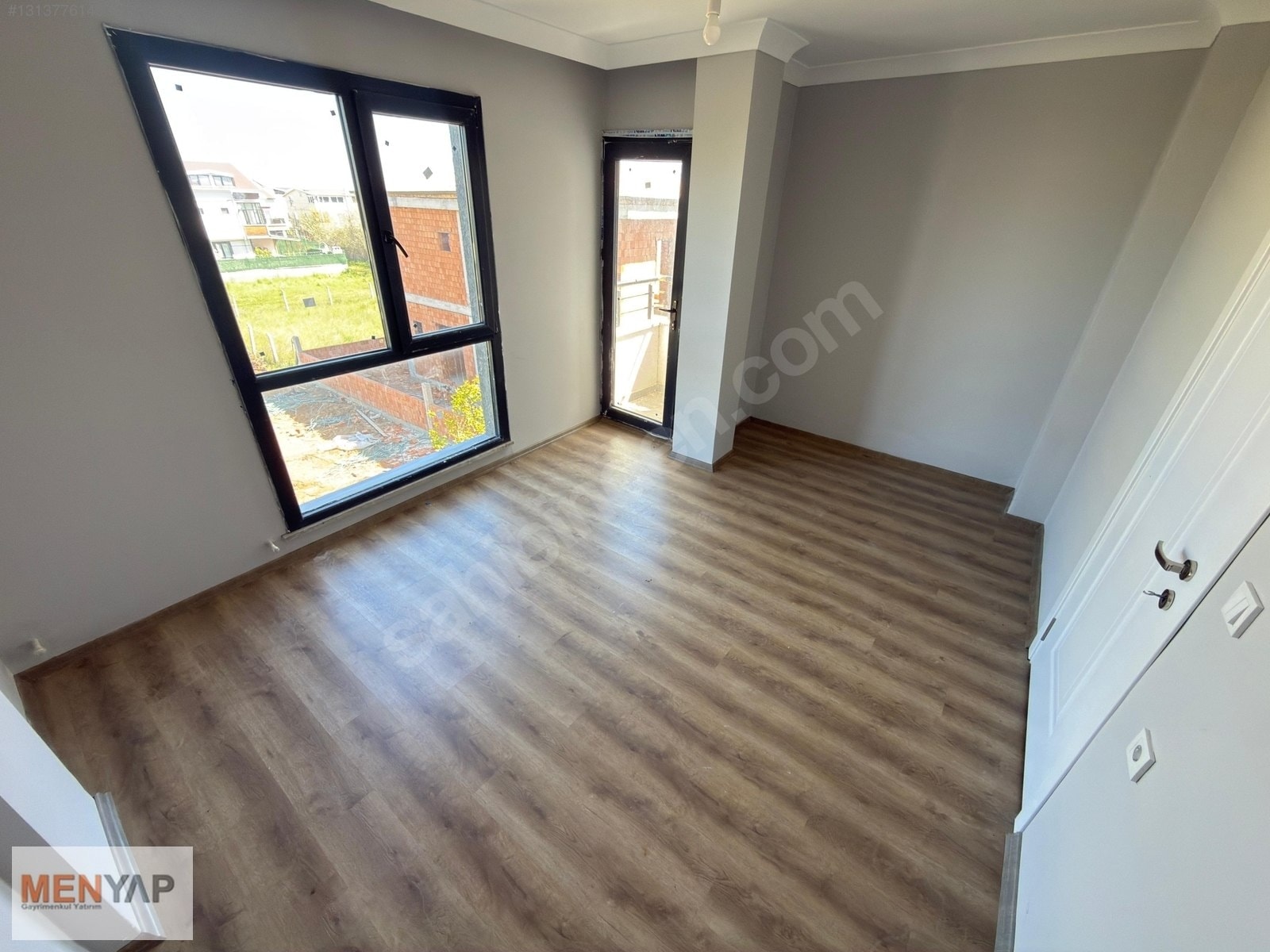 Yeniçiftlik’te Parka Cepheli, Köşe Başı 4+1 Tripleks Villa — fotoğraf 12