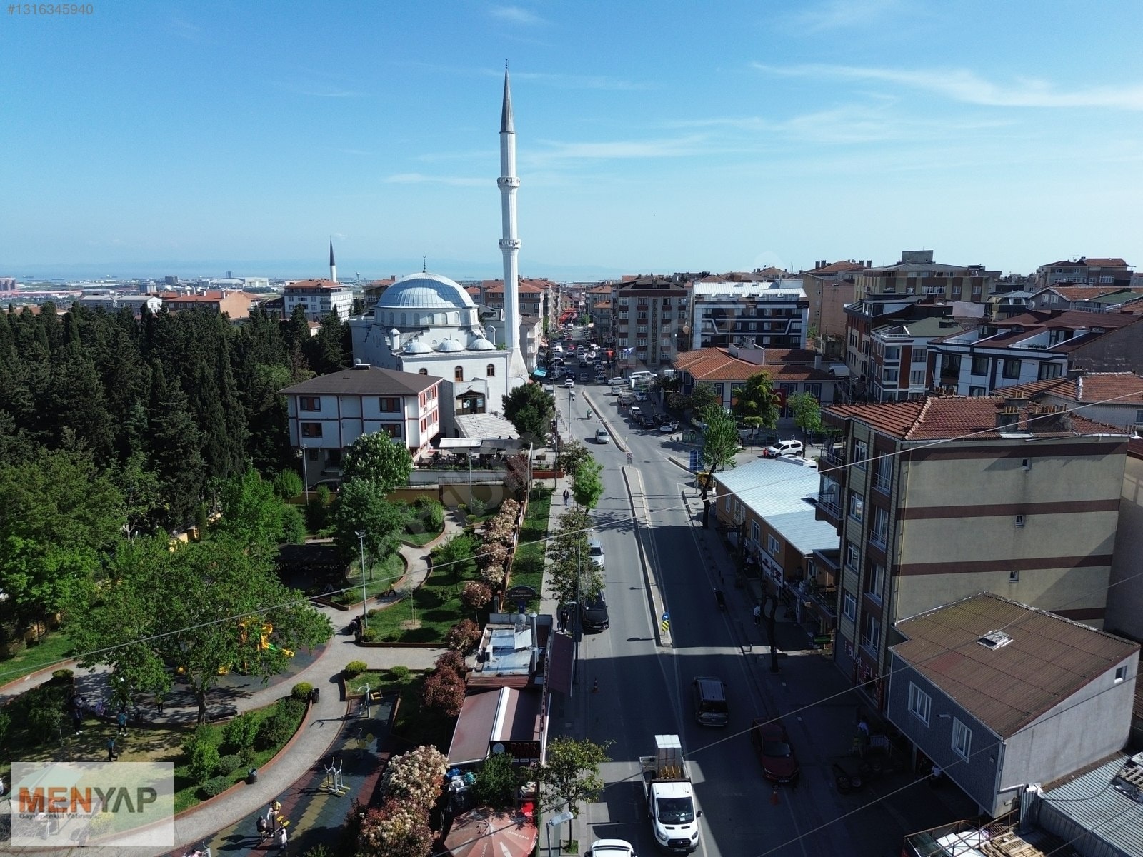 Sefaköy’de 107 m² Arsa Üzerinde Komple Satılık Aile Apartmanı — fotoğraf 12