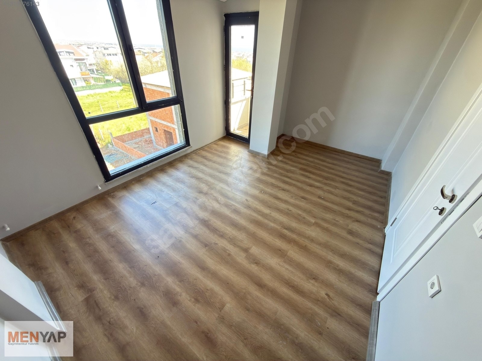 Yeniçiftlik’te Parka Cepheli, Köşe Başı 4+1 Tripleks Villa — fotoğraf 13