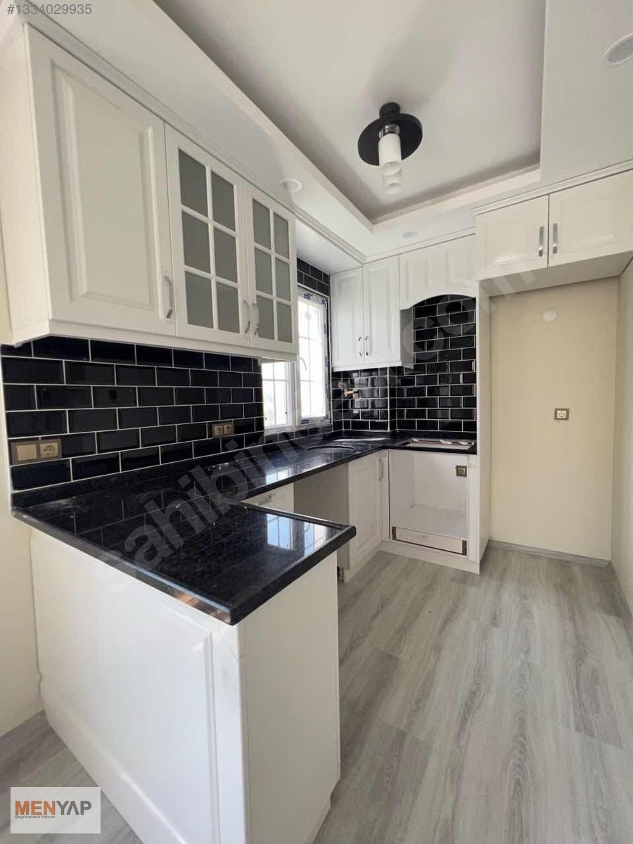 Yeniçiftlik’te Denize 200 Metre, Havuzlu Sitede İskanlı 4+1 Villa — fotoğraf 13