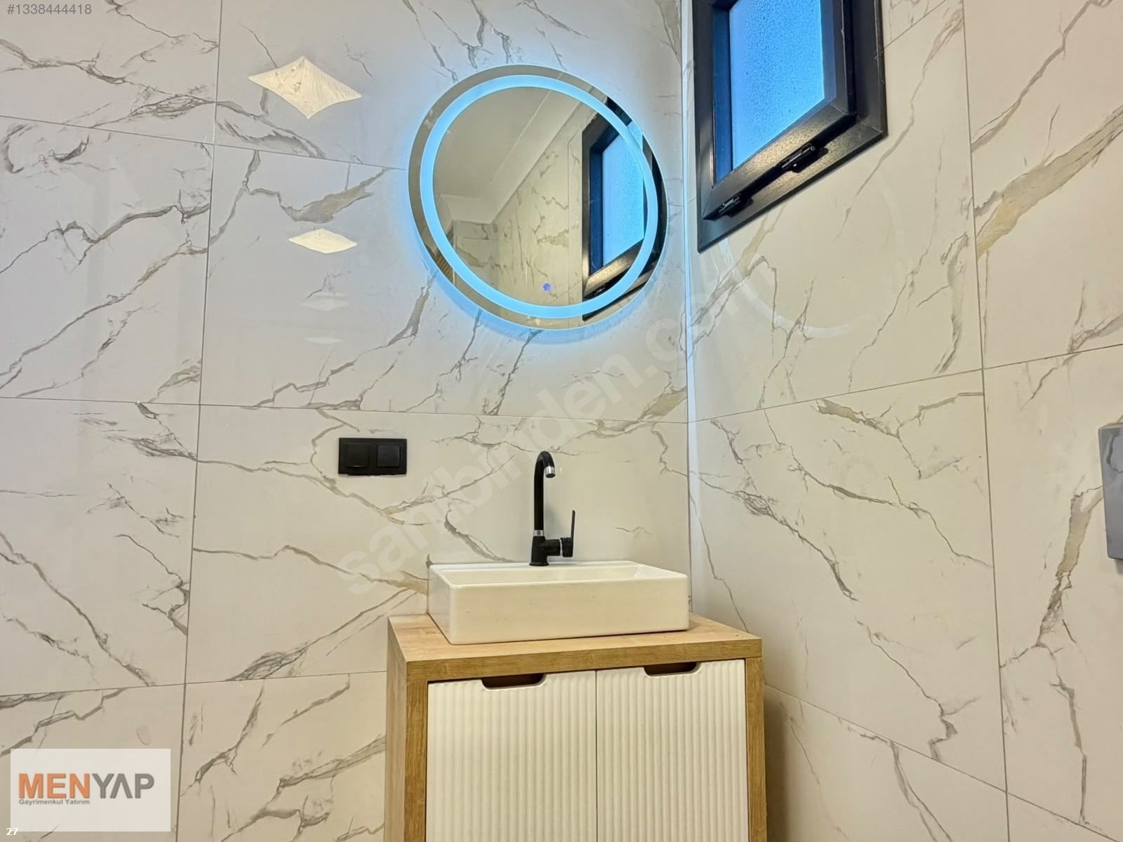 Yeniçiftlik Merkezde Denize Yürüme Mesafesinde Havuzlu 5+1 Villa — fotoğraf 13