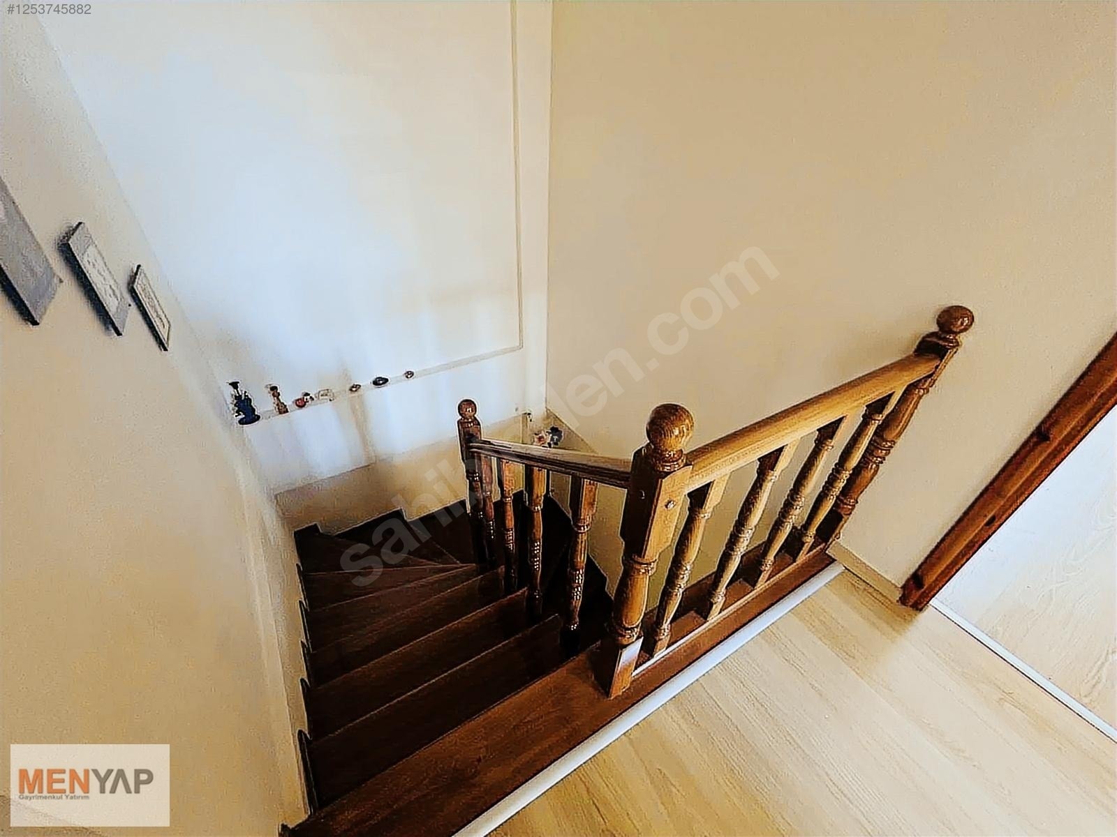 Yeniçiftlik’te Onur Kent Sitesi’nde Denize 200 Metre, Bahçeli 3+1 Villa — fotoğraf 14