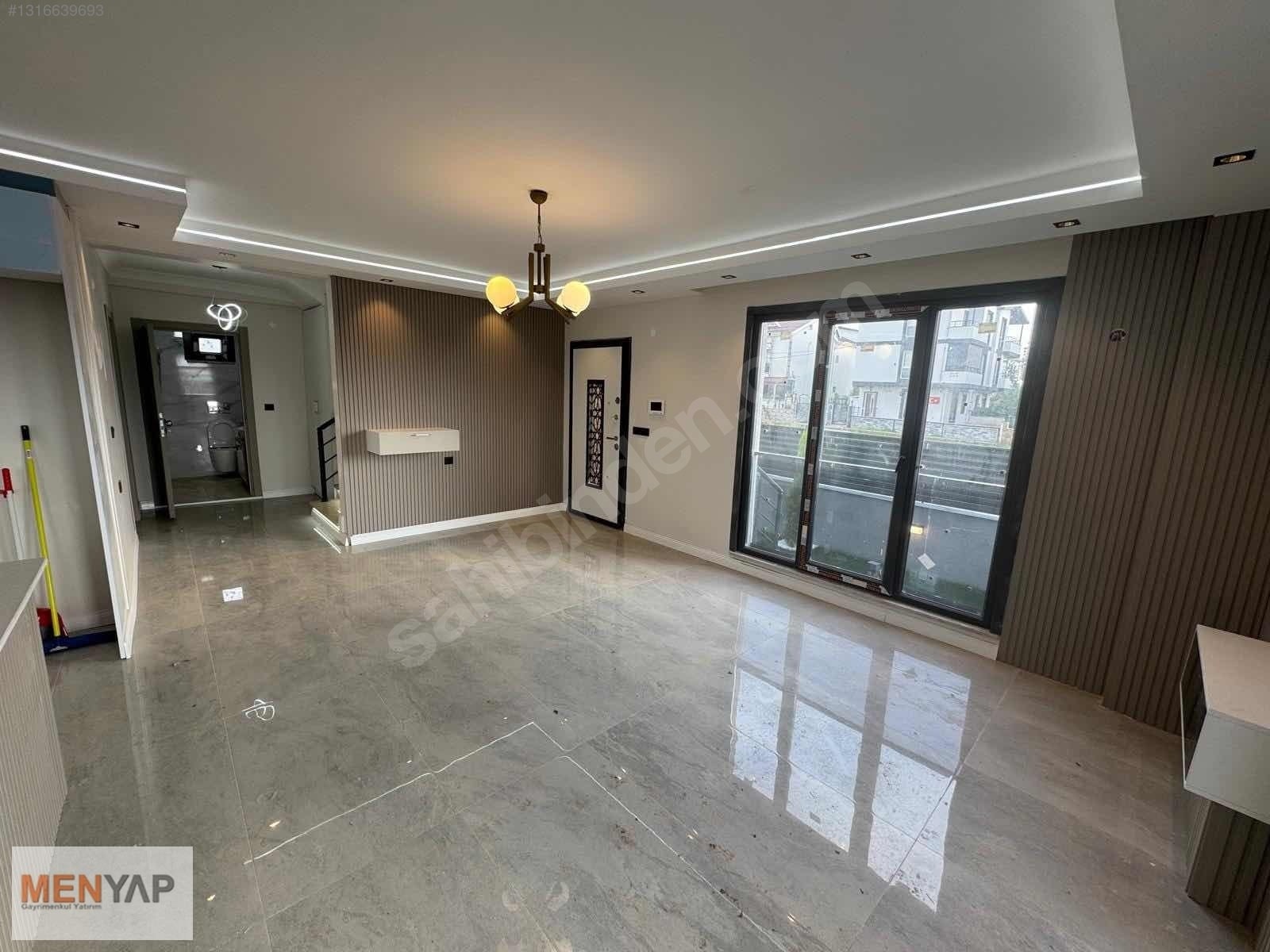 Yeniçiftlik’te Parka Cepheli, Deniz Manzaralı Özel Tasarım 4+1 Villa — fotoğraf 14