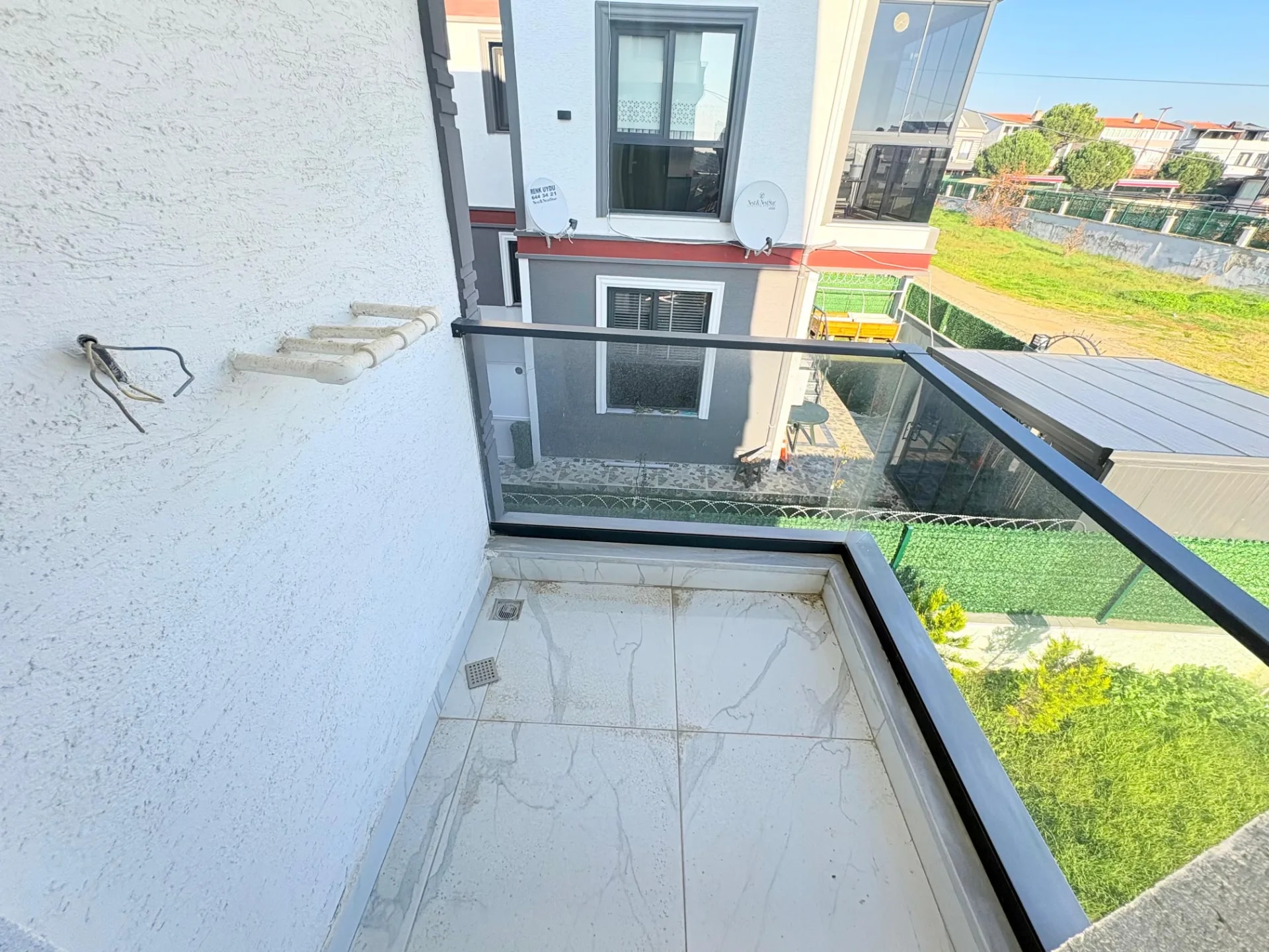 Yeniçiftlik’te Deniz Manzaralı, Müstakil Bahçeli 4+1 Villa — fotoğraf 14