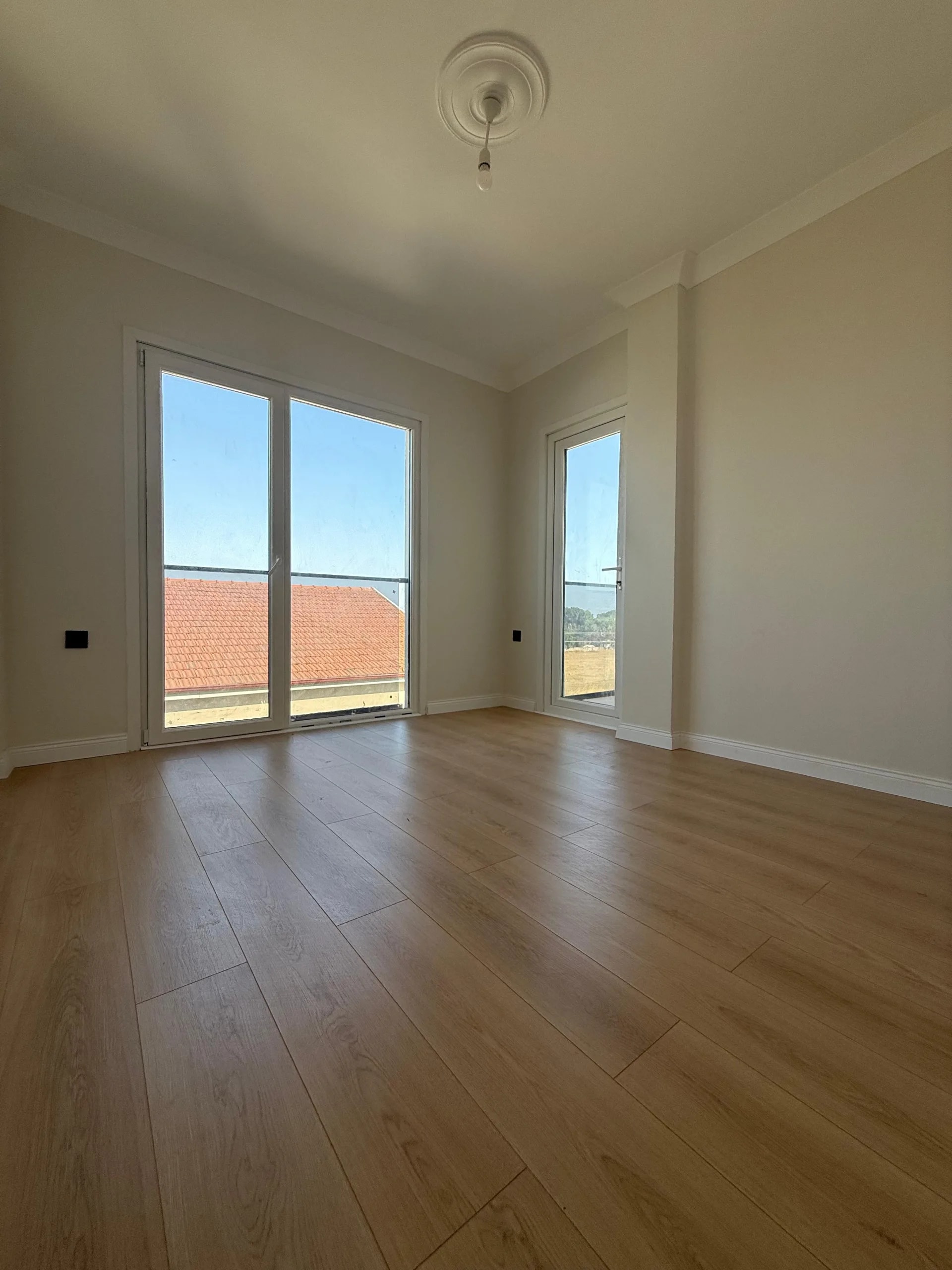 Yeniçiftlik’te Denize 850 Metre, Güney Cepheli 4+1 Villa — fotoğraf 14