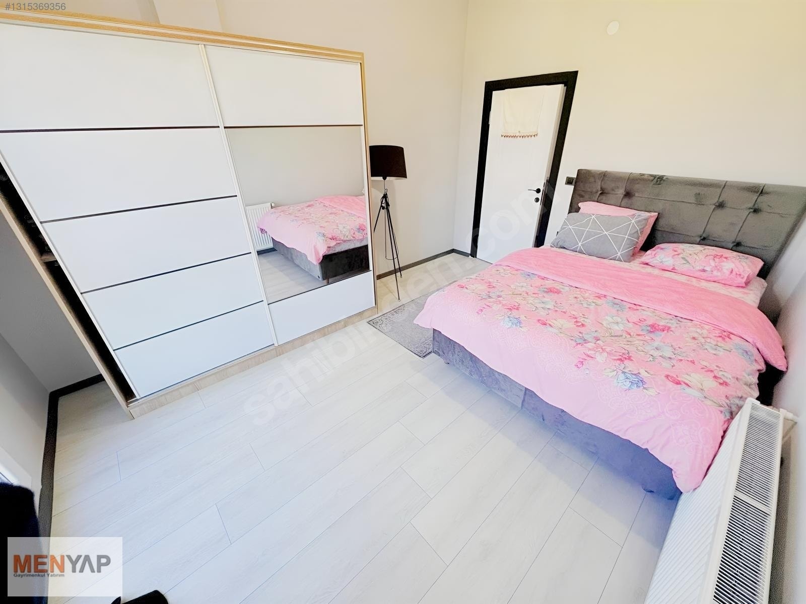 Yeniçiftlik’te Isıtmalı Havuzlu, Kış Bahçeli 4+1 Tripleks Villa — fotoğraf 15