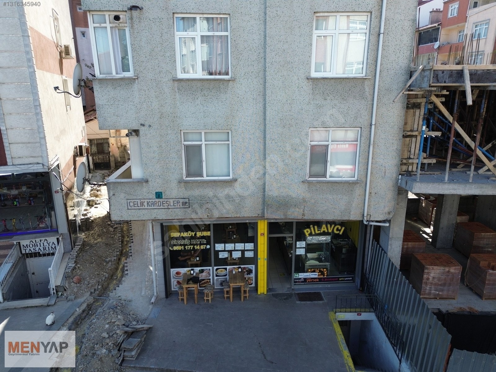 Sefaköy’de 107 m² Arsa Üzerinde Komple Satılık Aile Apartmanı — fotoğraf 15