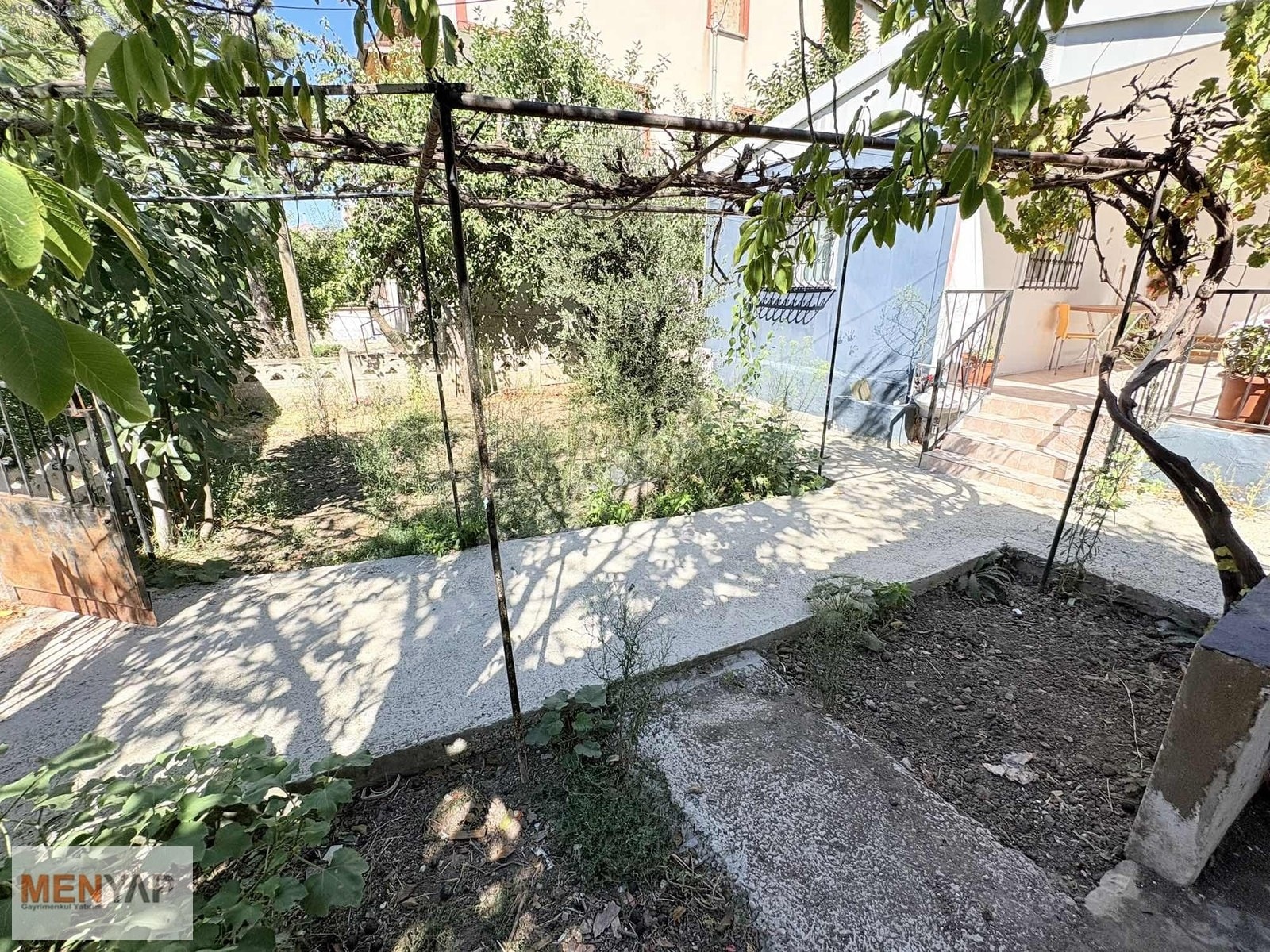 Yeniçiftlik’te 262 m² Arsa İçinde Tek Katlı Müstakil 2+1 Ev — fotoğraf 15