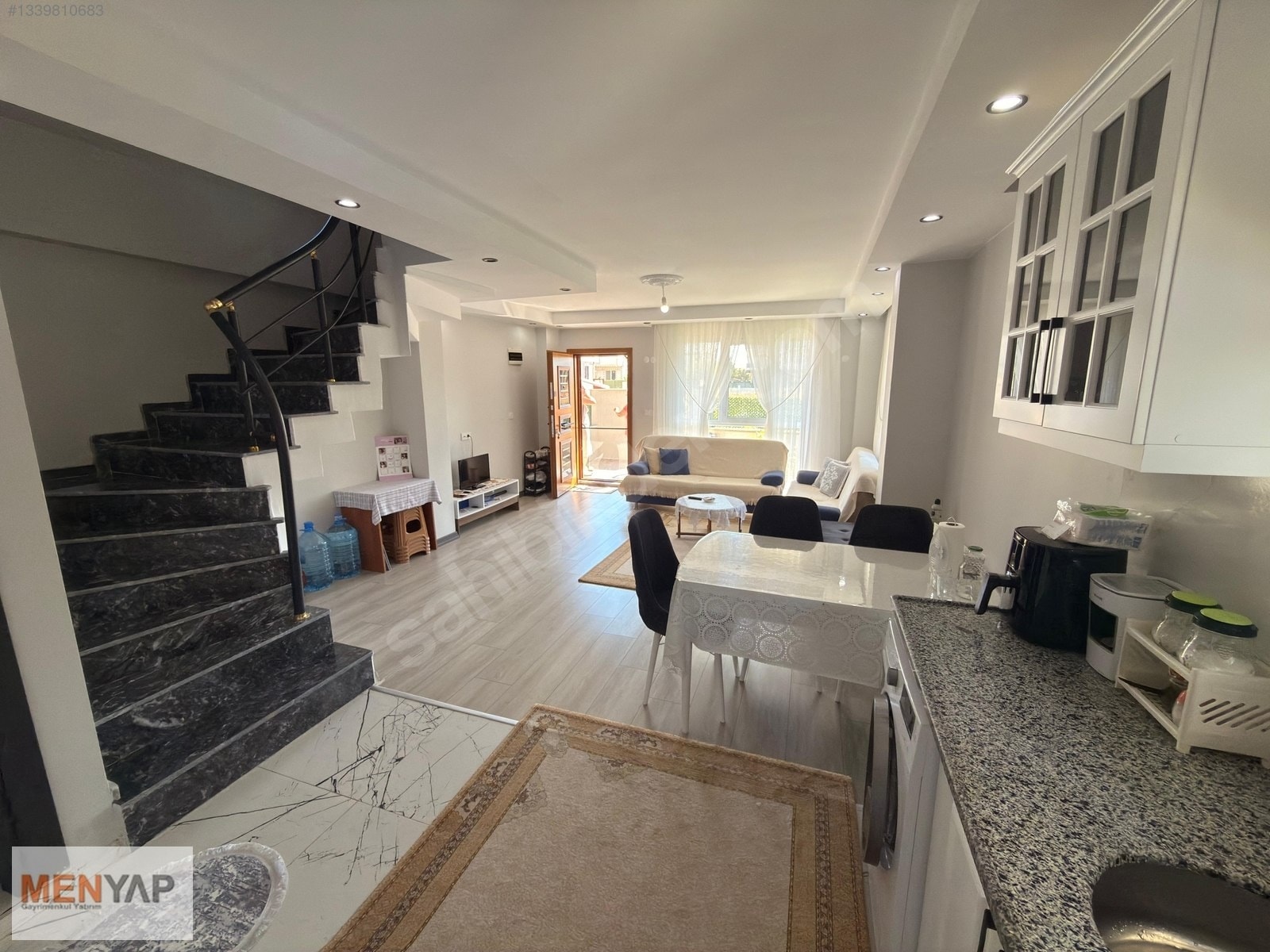 Yeniçiftlik’te İskanlı, Bahçeli 4+1 Tripleks Villa — fotoğraf 15