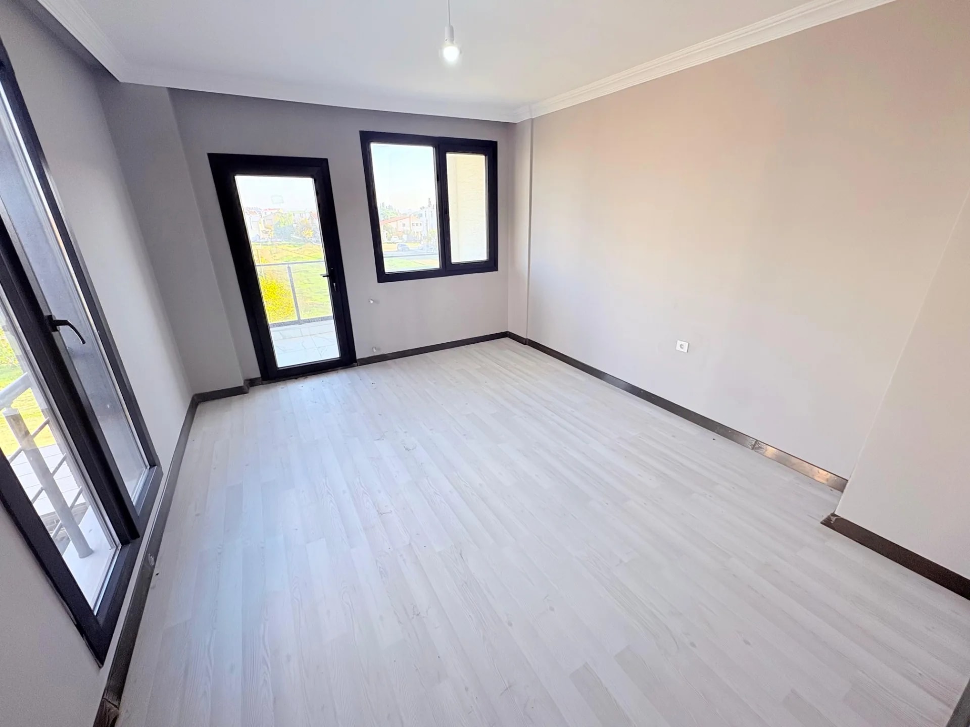 Yeniçiftlik’te Deniz Manzaralı, Müstakil Bahçeli 4+1 Villa — fotoğraf 15