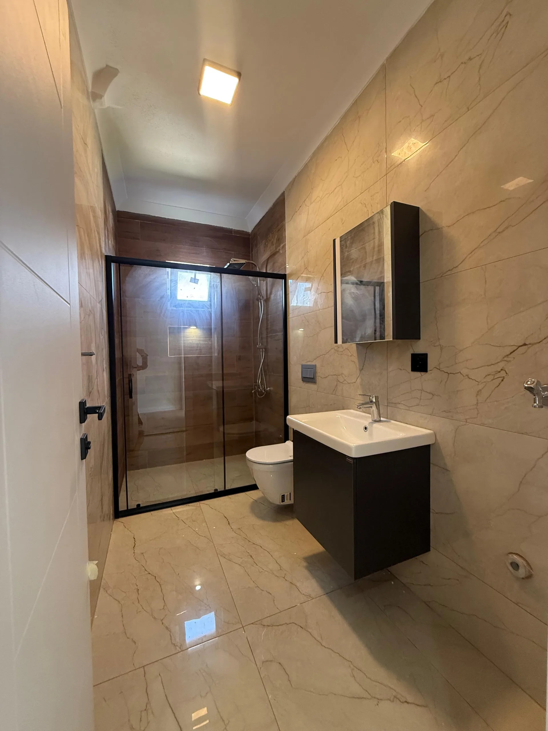 Yeniçiftlik’te Denize 850 Metre, Güney Cepheli 4+1 Villa — fotoğraf 15