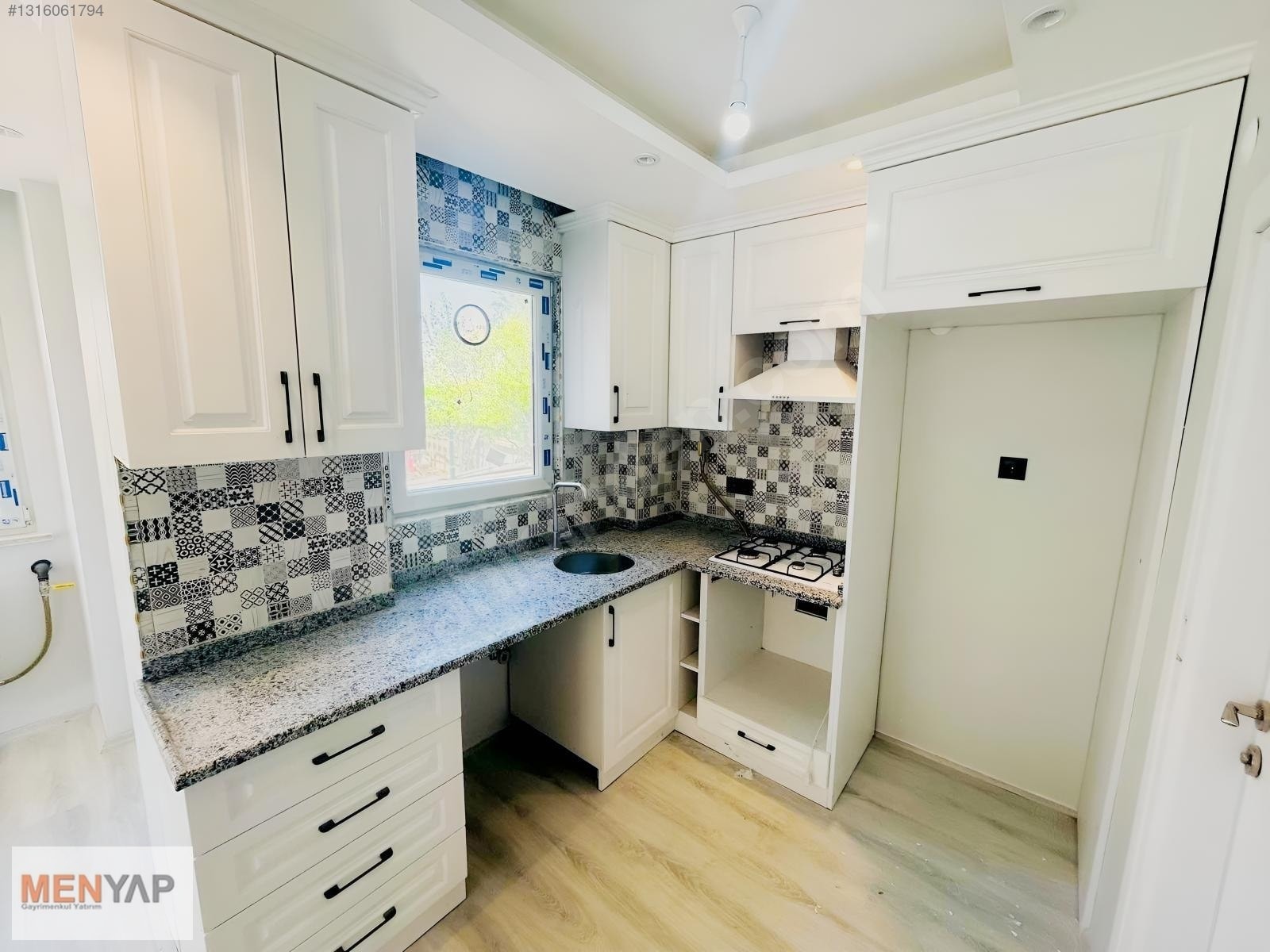 Yeniçiftlik’te Lebi Derya, Deniz Manzaralı Geniş Bahçeli 3+1 Villa — fotoğraf 16