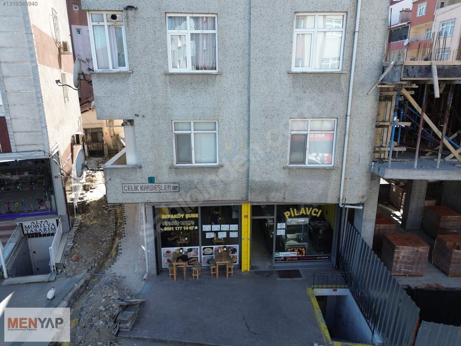 Sefaköy’de 107 m² Arsa Üzerinde Komple Satılık Aile Apartmanı — fotoğraf 16