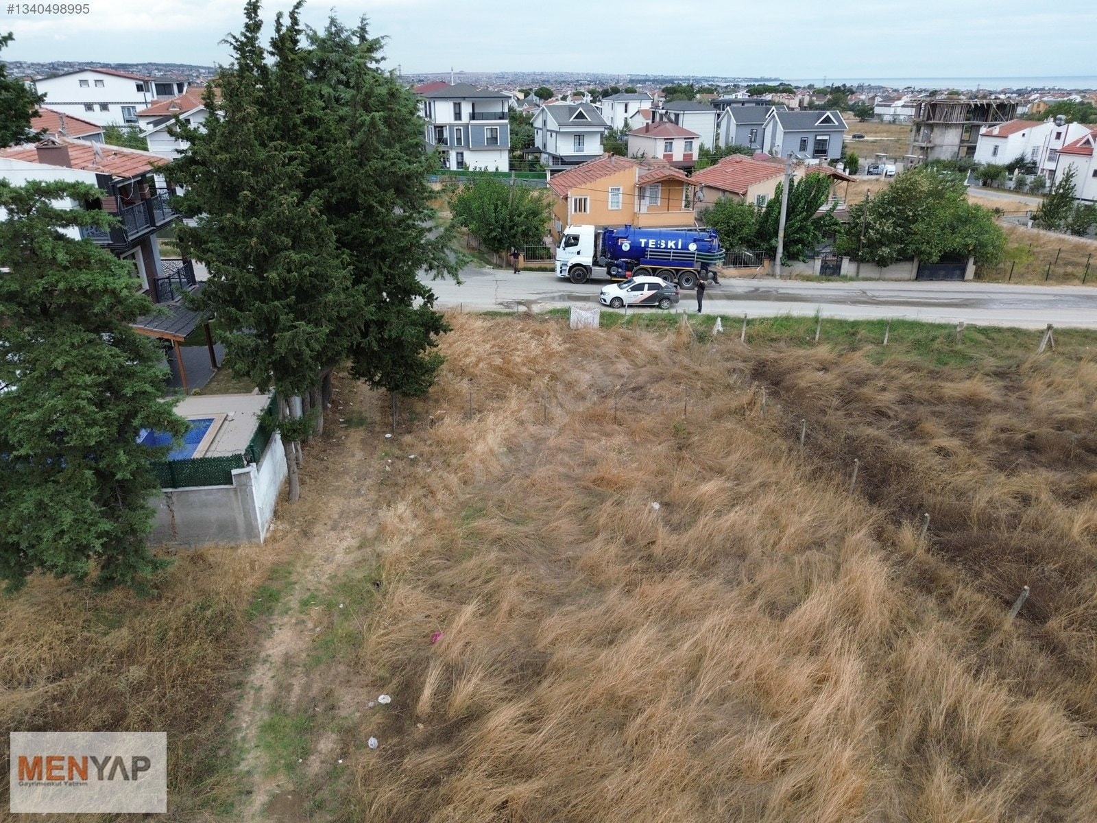 Yeniçiftlik’te Caddeye Cepheli, Denize Yakın Villa İmarlı Arsa — fotoğraf 16