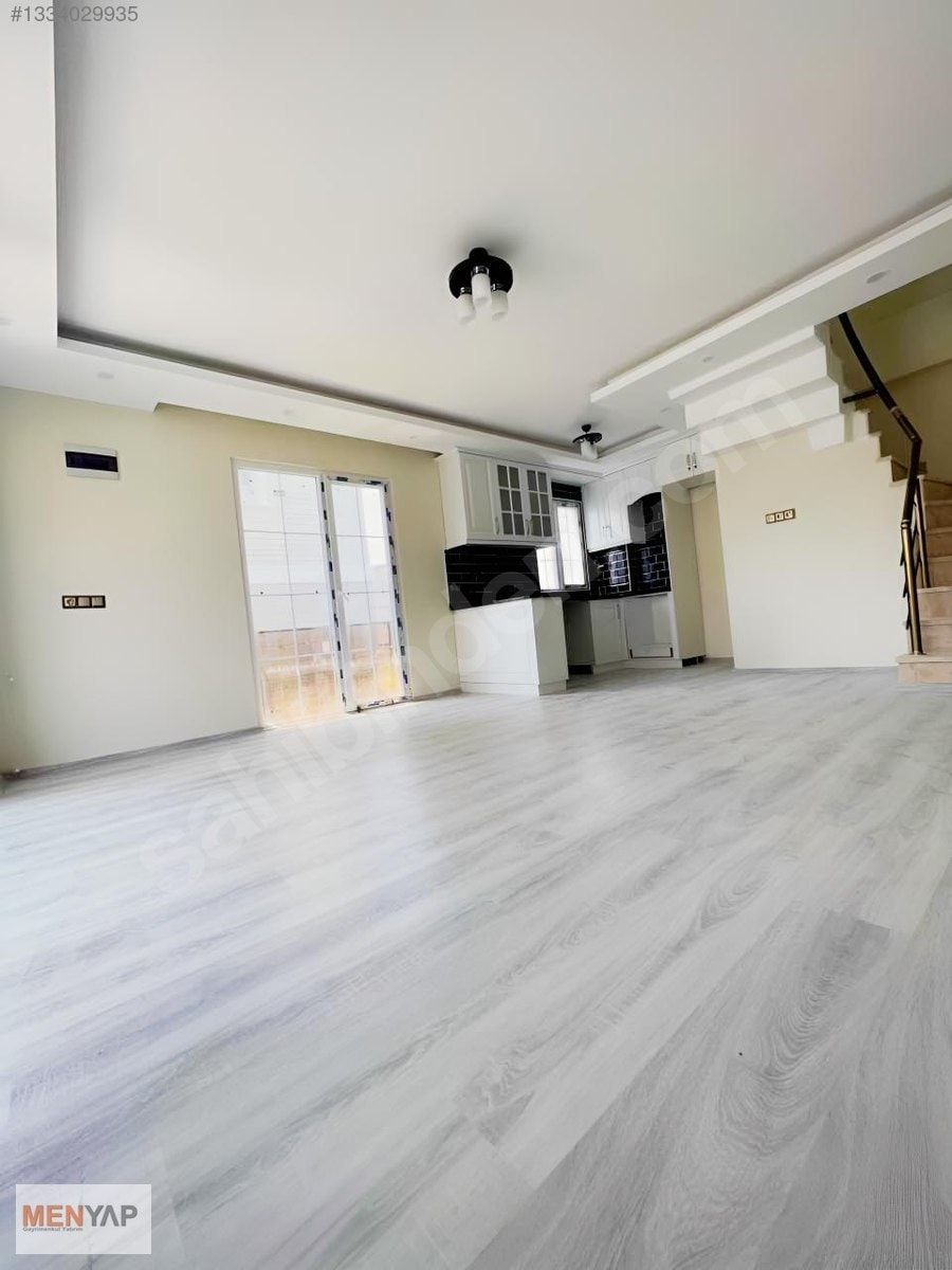 Yeniçiftlik’te Denize 200 Metre, Havuzlu Sitede İskanlı 4+1 Villa — fotoğraf 18
