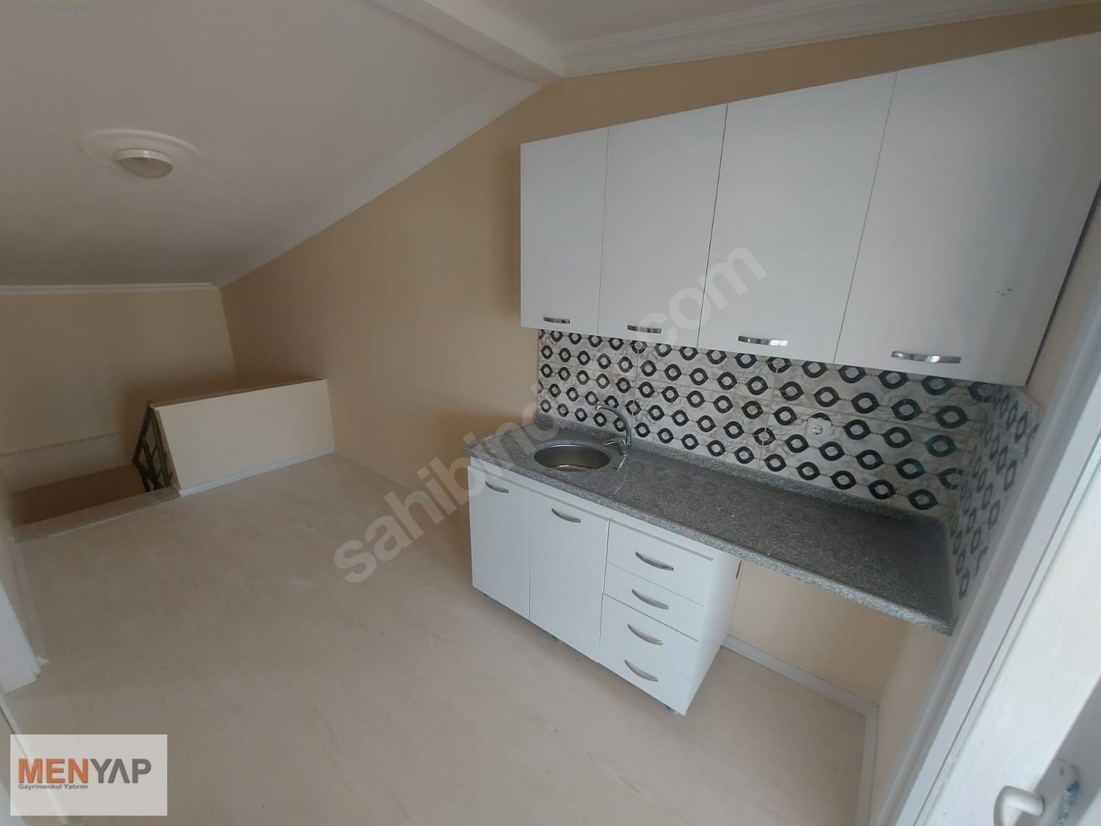 Yeniçiftlik Altıntarla Mevkii’nde Bahçeli 3+1 Tripleks Villa — fotoğraf 18