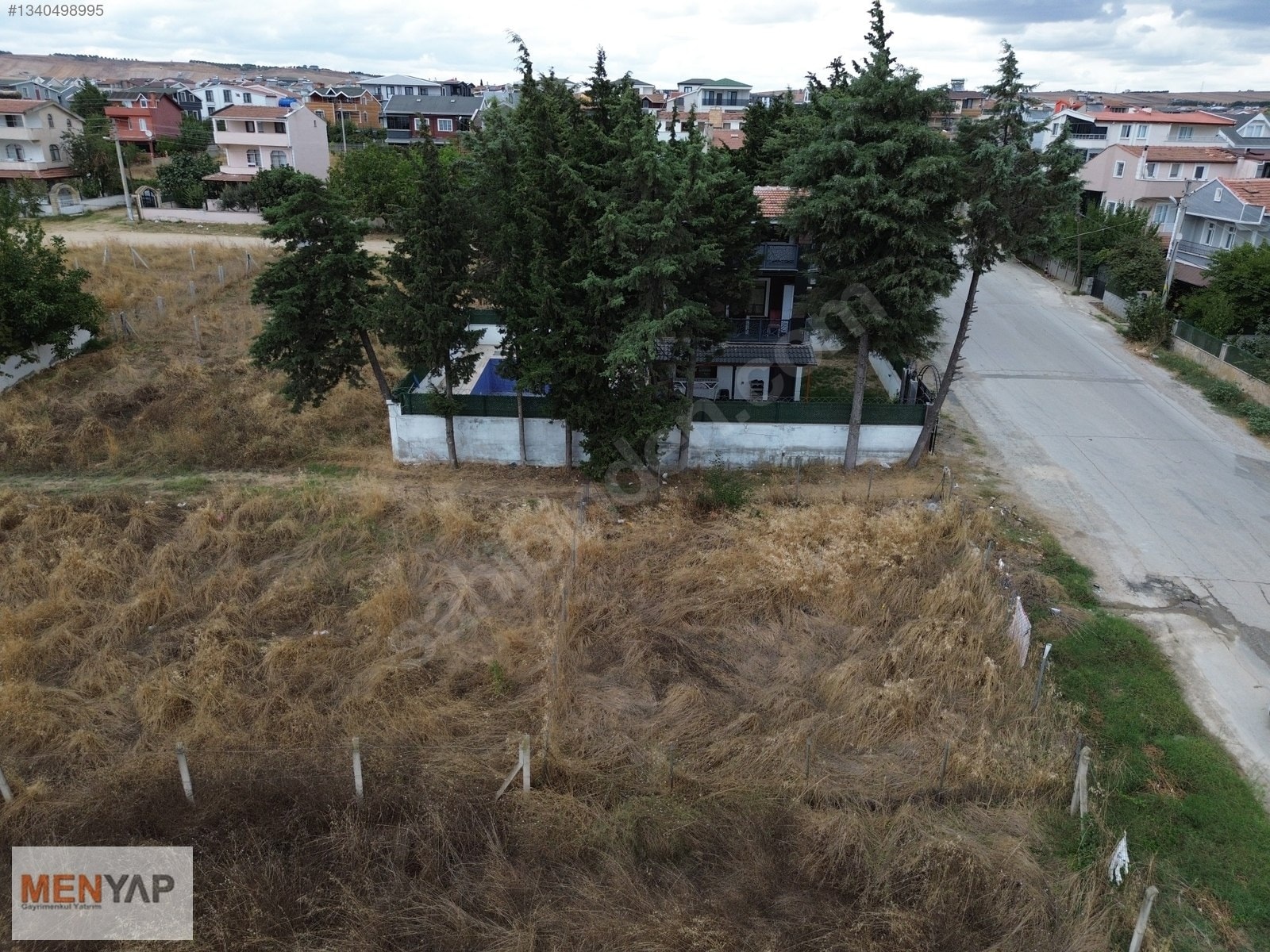 Yeniçiftlik’te Caddeye Cepheli, Denize Yakın Villa İmarlı Arsa — fotoğraf 18