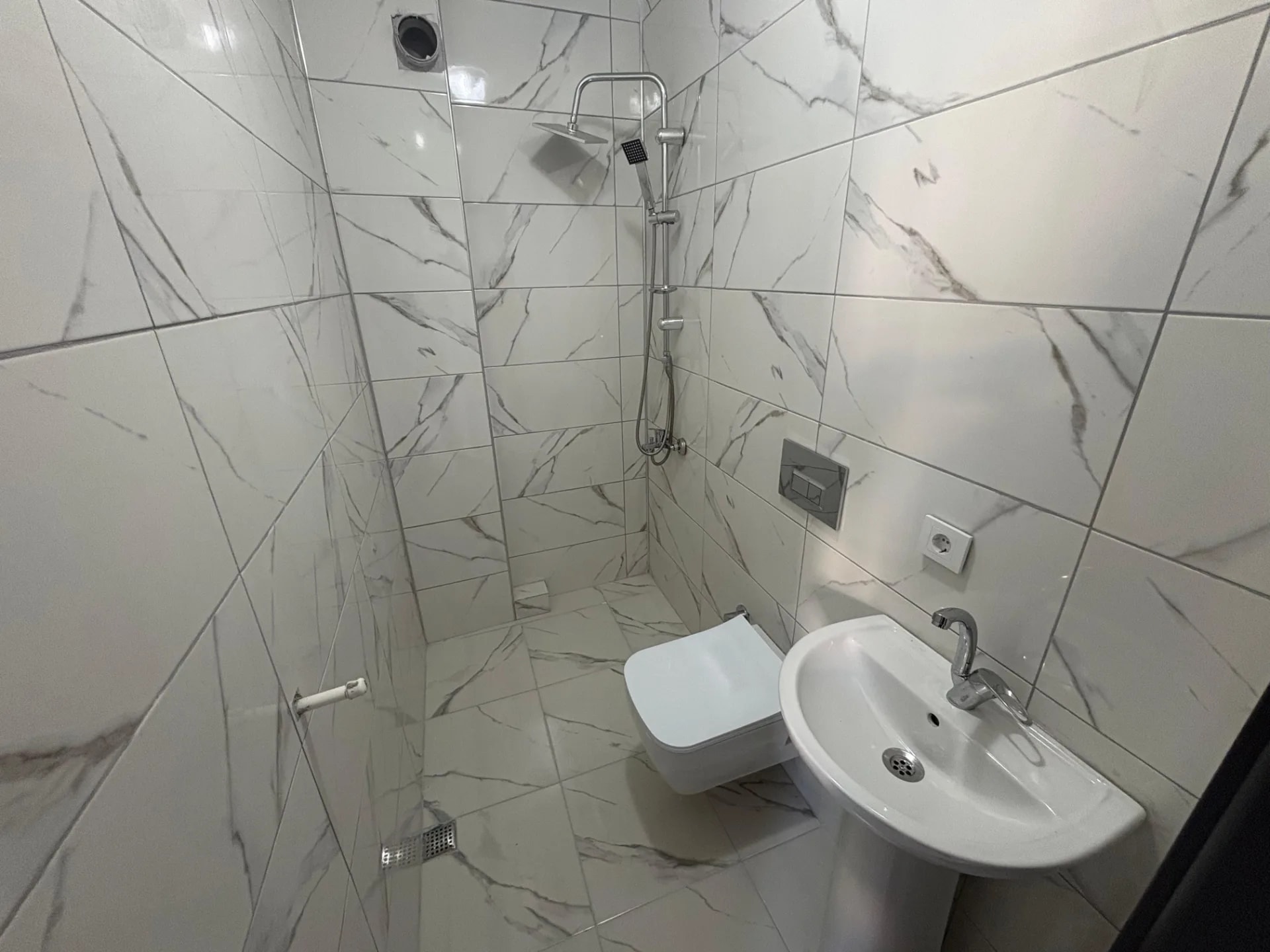 Yeniçiftlik’te Deniz Manzaralı, Müstakil Bahçeli 4+1 Villa — fotoğraf 18