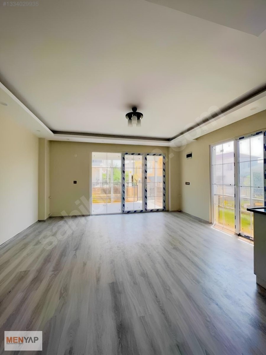 Yeniçiftlik’te Denize 200 Metre, Havuzlu Sitede İskanlı 4+1 Villa — fotoğraf 19