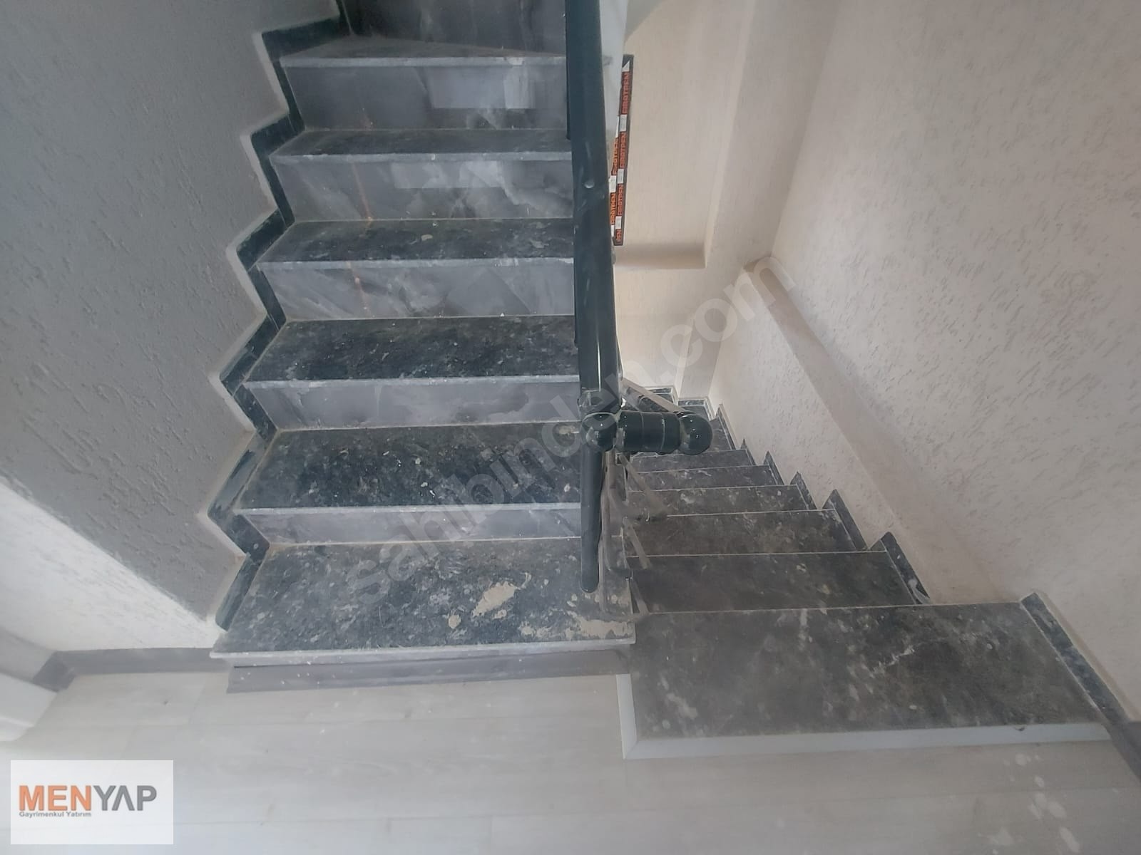 Yeniçiftlik’te Deniz Manzaralı, Müstakil Girişli 4+1 Tripleks Villa — fotoğraf 20